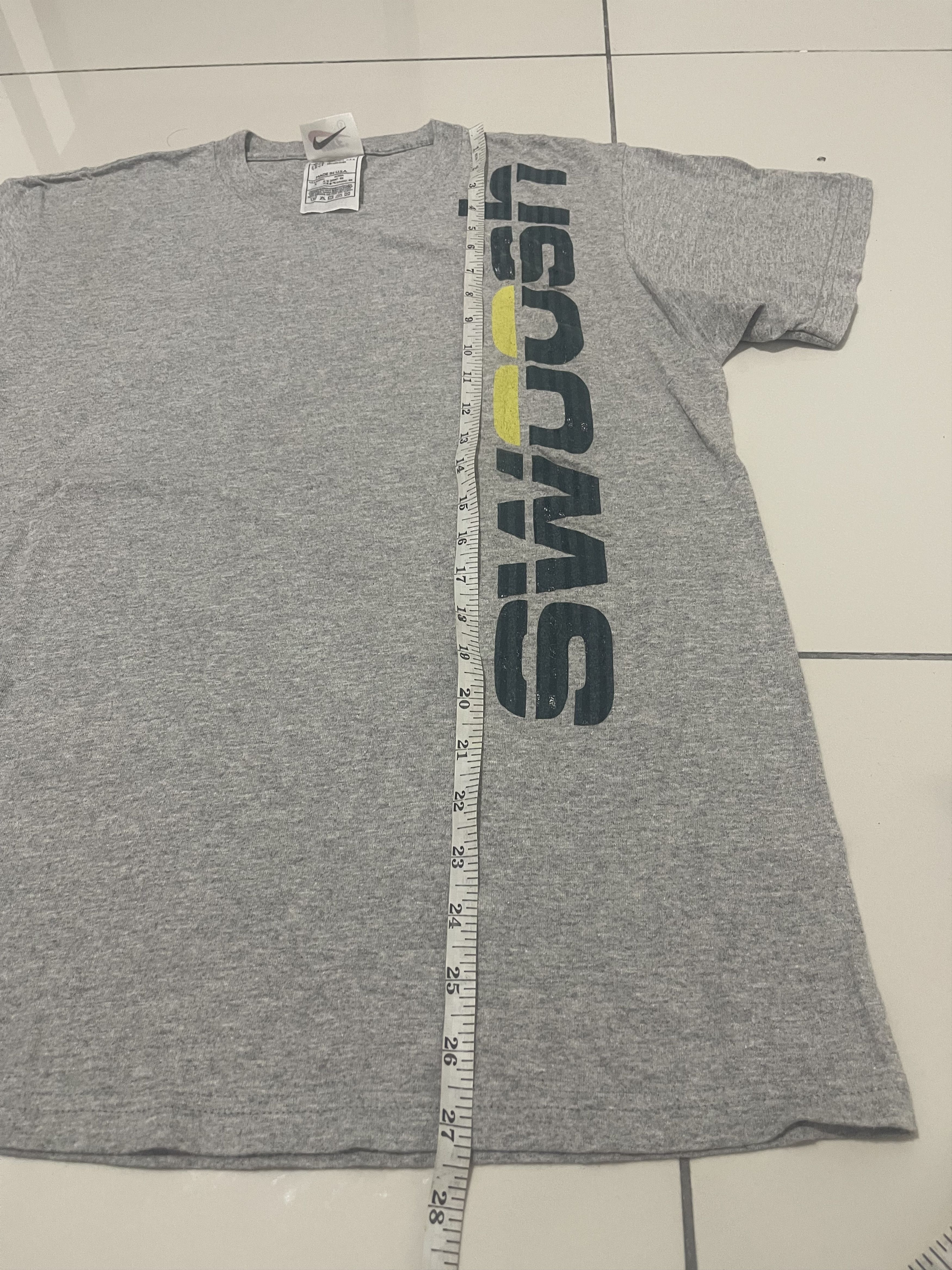 Nike Vintage Nike Swoosh T-Shirt Size US S / EU 44-46 / 1 - 6 Thumbnail