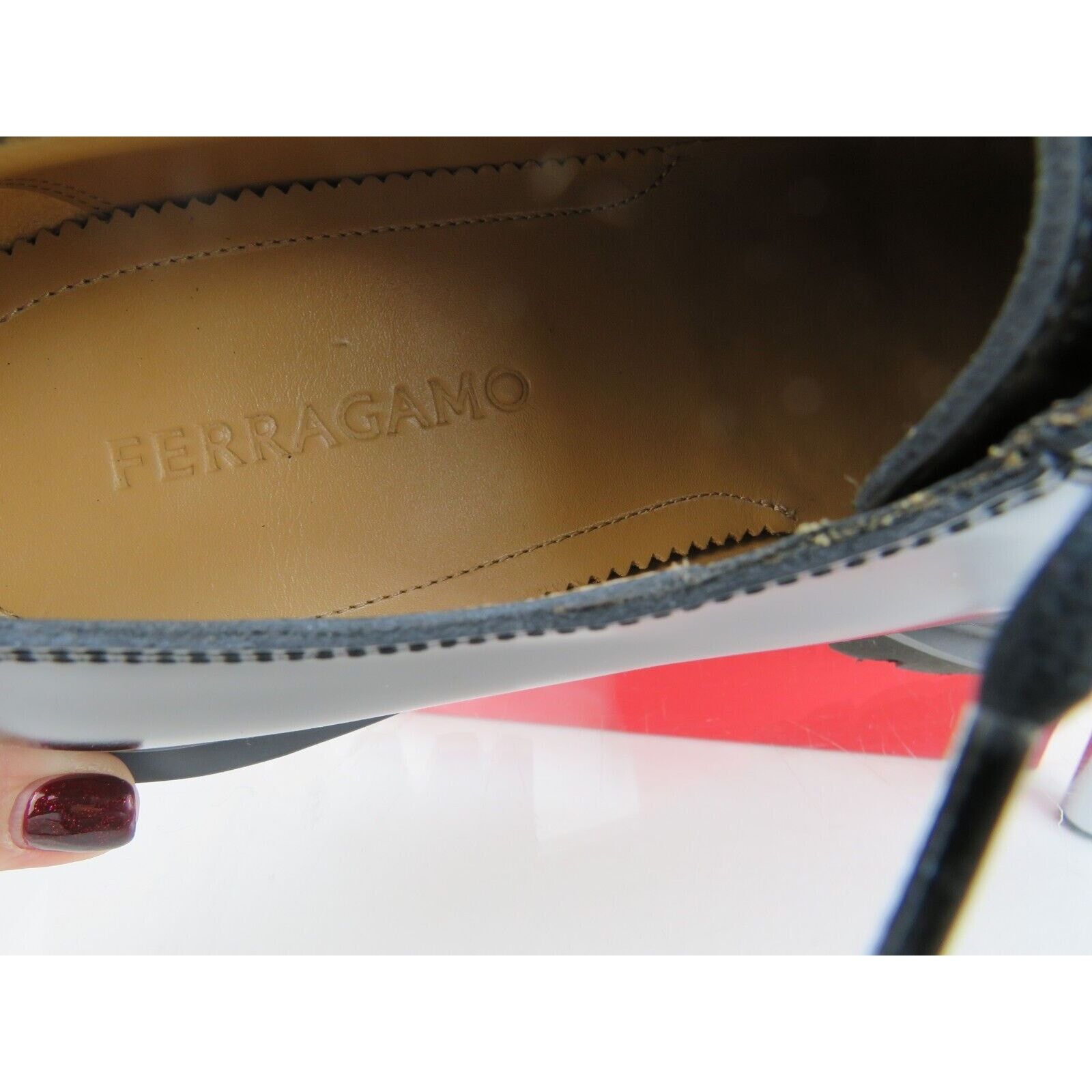 Salvatore Ferragamo FERRAGAMO FLICKER BLACK LEATHER LOGO LUG SOLE OXFORDS 9 M IT Size US 10 / EU 43 - 11 Thumbnail