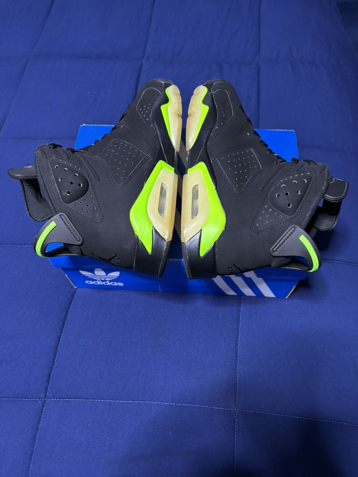 Jordan Brand Jordan 6 Retro Electric Green 2021 Size 9.5 Size US 9.5 / EU 42-43 - 3 Thumbnail