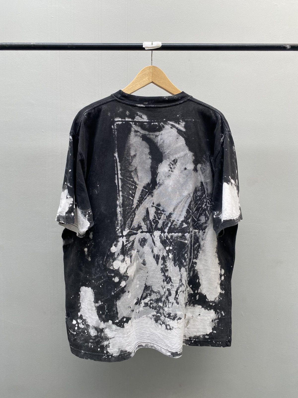 Band Tees Trashead Melvins T Shirt Sun Faded Distressed ERD Grunge Size US XL / EU 56 / 4 - 2 Thumbnail