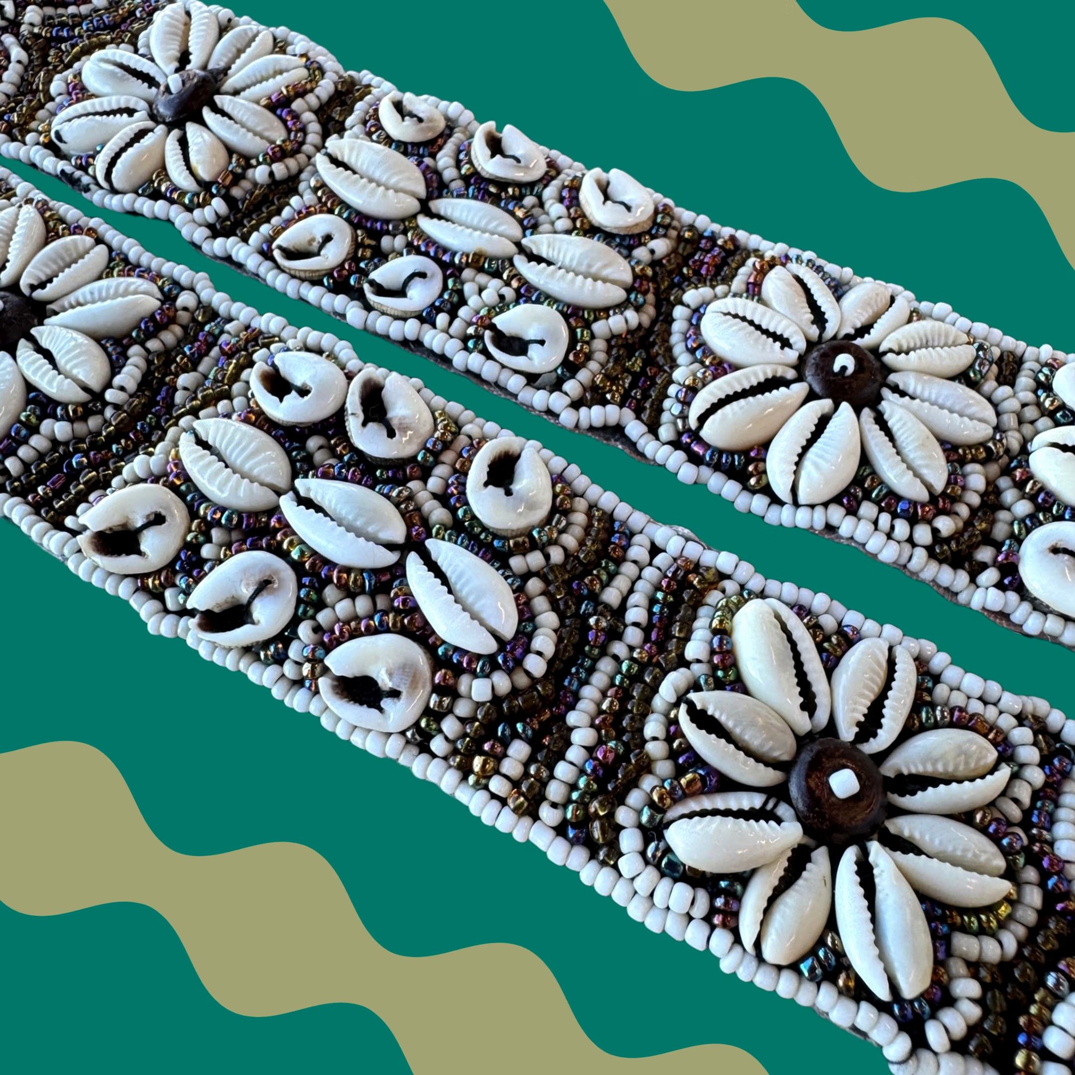 Vintage VINTAGE Y2K Embellished Seashell Rhinestone Tie Belt Boho Fairy 32 Brown Womens Size ONE SIZE - 1 Thumbnail