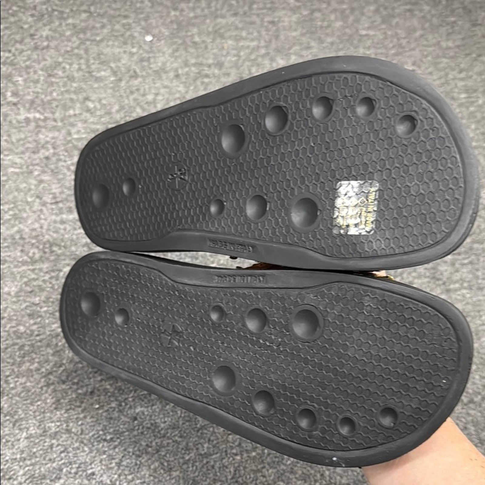 Blumarine NWT Blumarine Gold and/or black Slide Sandals Size 37 US 7 Size US 7 / IT 37 - 3 Thumbnail