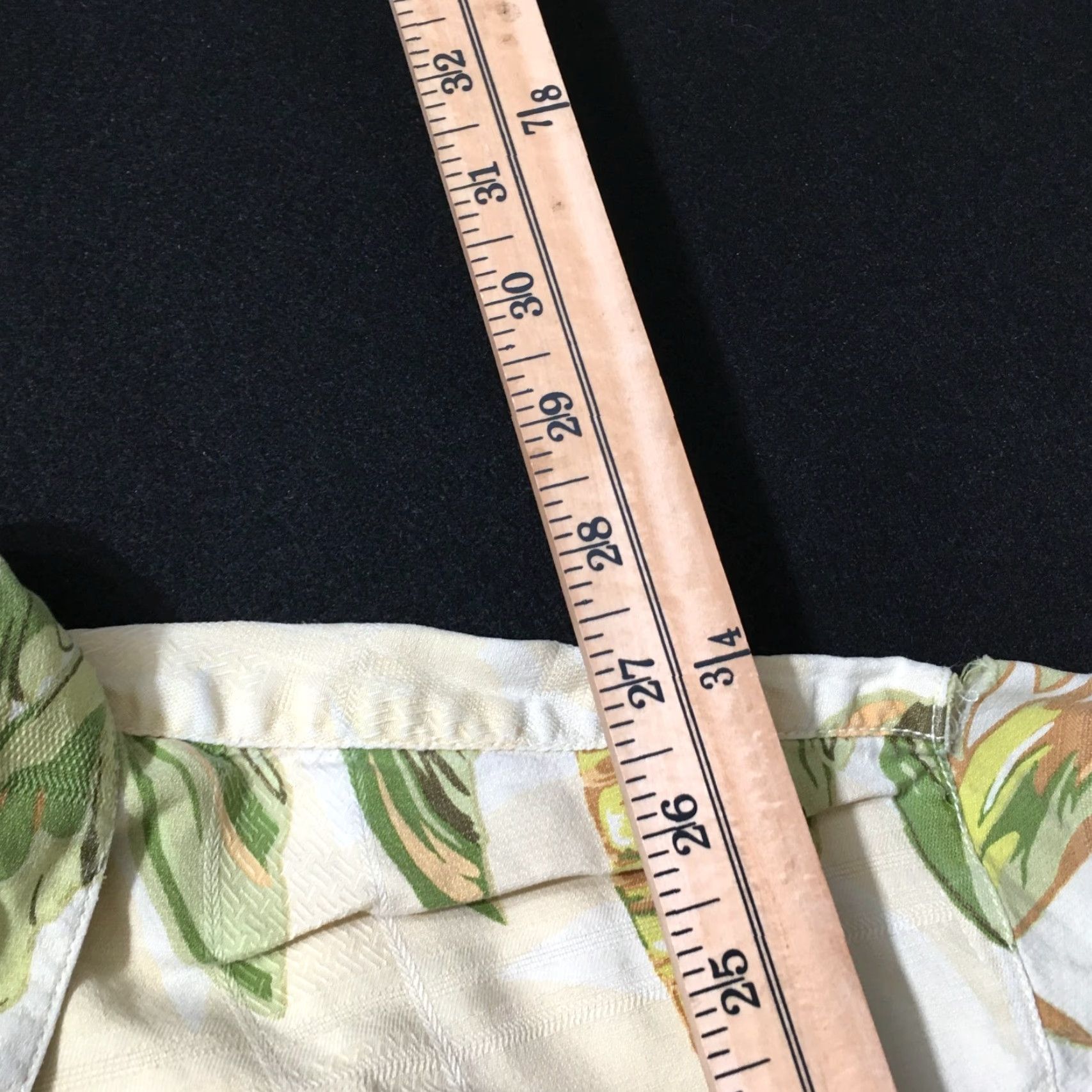 Tommy Bahama Tommy Bahama Shirt Men's 100% Silk Tropical Hawaiian Casual Beach Logo Button-Up Collar Short Sleeve Large Multicolor Pattern 90s Size US L / EU 52-54 / 3 - 5 Thumbnail