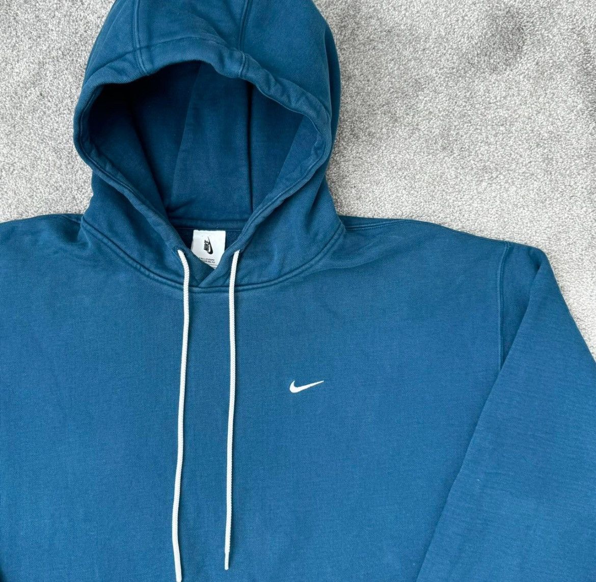 Nike Nike solo swoosh sportswear mini logo oversized basic hoodie Size US L / EU 52-54 / 3 - 2 Thumbnail