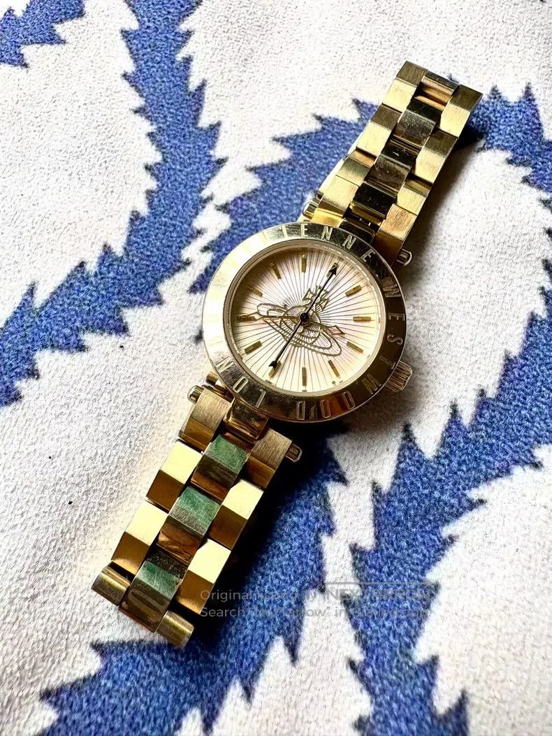 Vivienne Westwood Vivienne Westwood Gold strap Saturn watch Size ONE SIZE - 1 Thumbnail