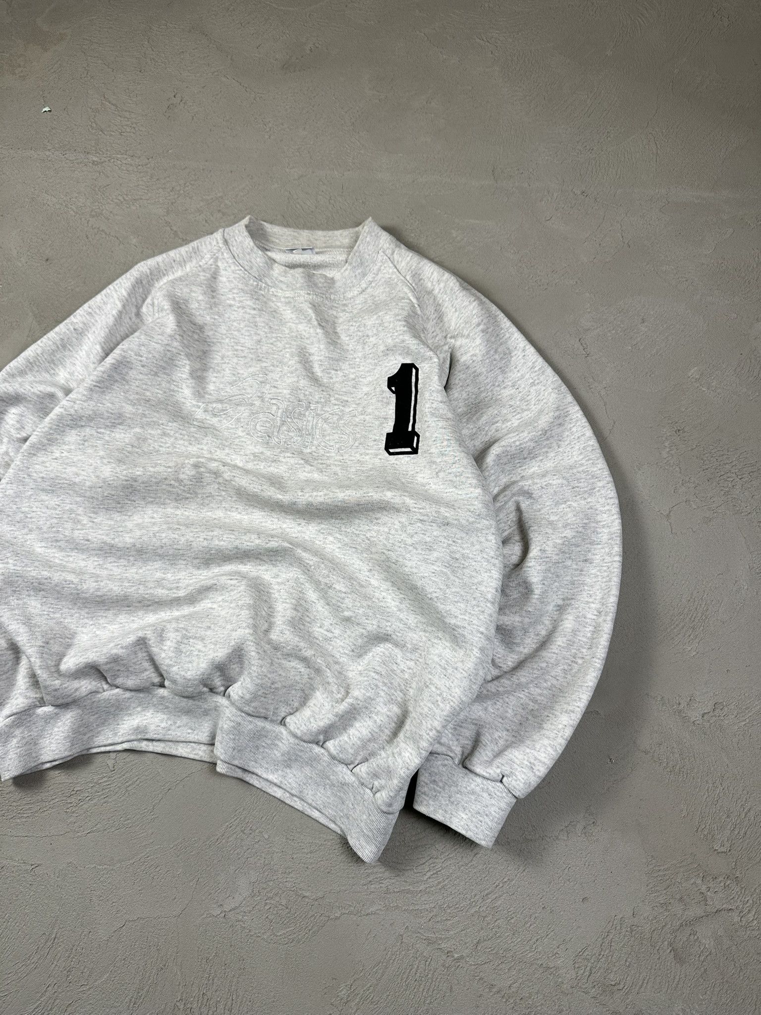 Asics 80s Vintage Acisc Spellout Logo "1" Boxy Crewneck Japan Size US XL / EU 56 / 4 - 4 Thumbnail