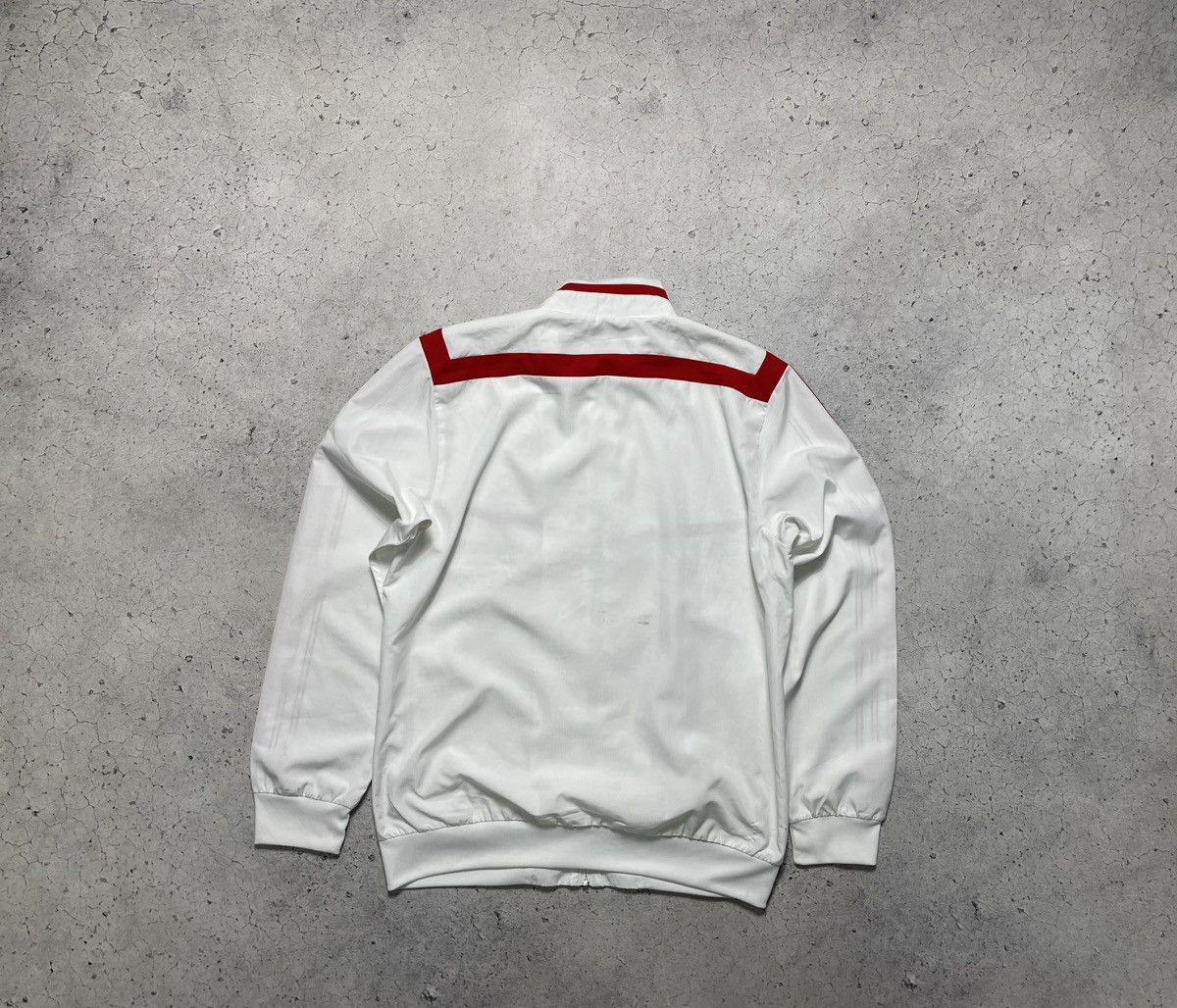 Adidas Vintage Adidas FC Arsenal Football Nylon Jacket Y2K Size US M / EU 48-50 / 2 - 2 Thumbnail
