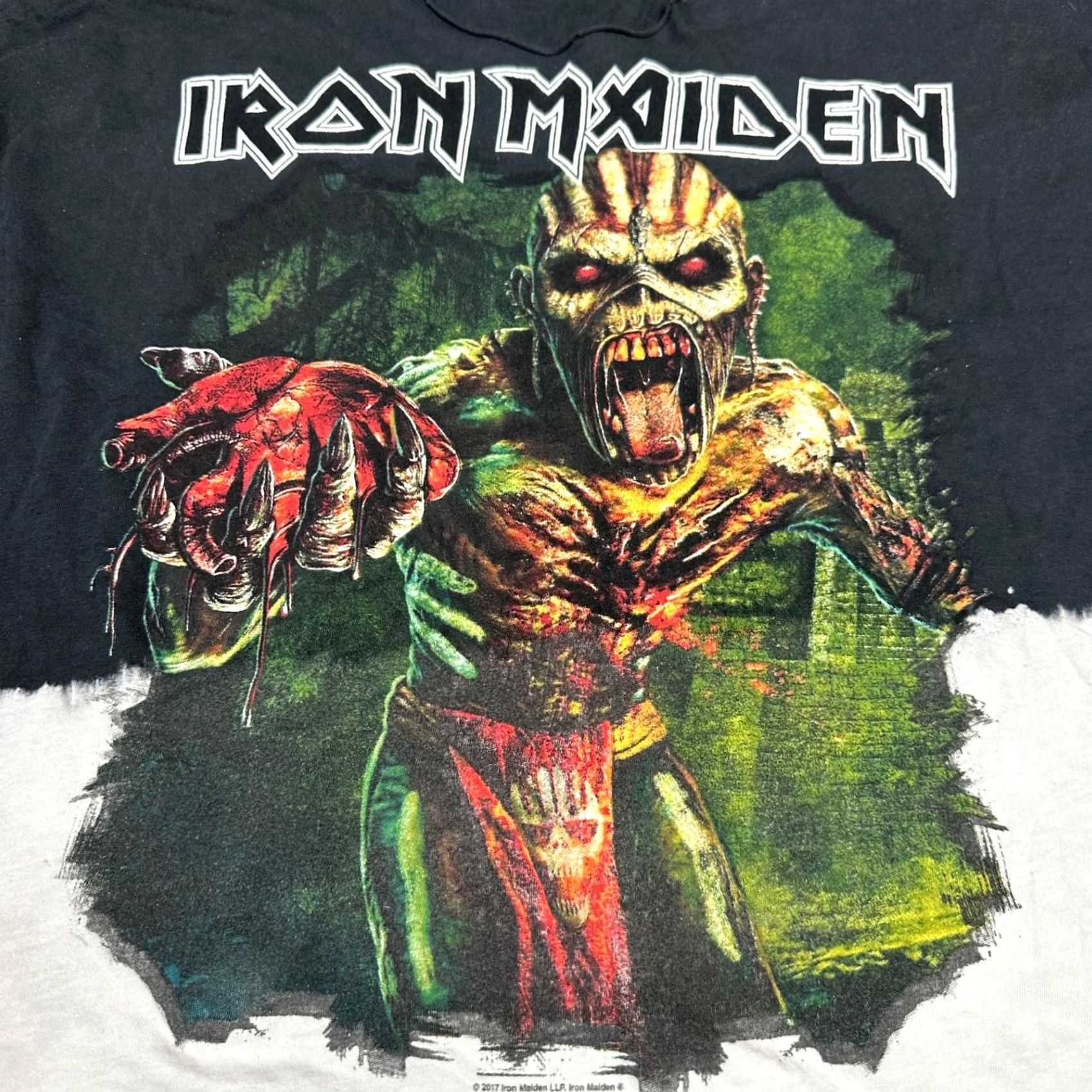 Vintage Iron Maiden Womens Short Sleeve T-Shirt S Black/Gray Front Graphic Pullover Size S / US 4 / IT 40 - 6 Thumbnail