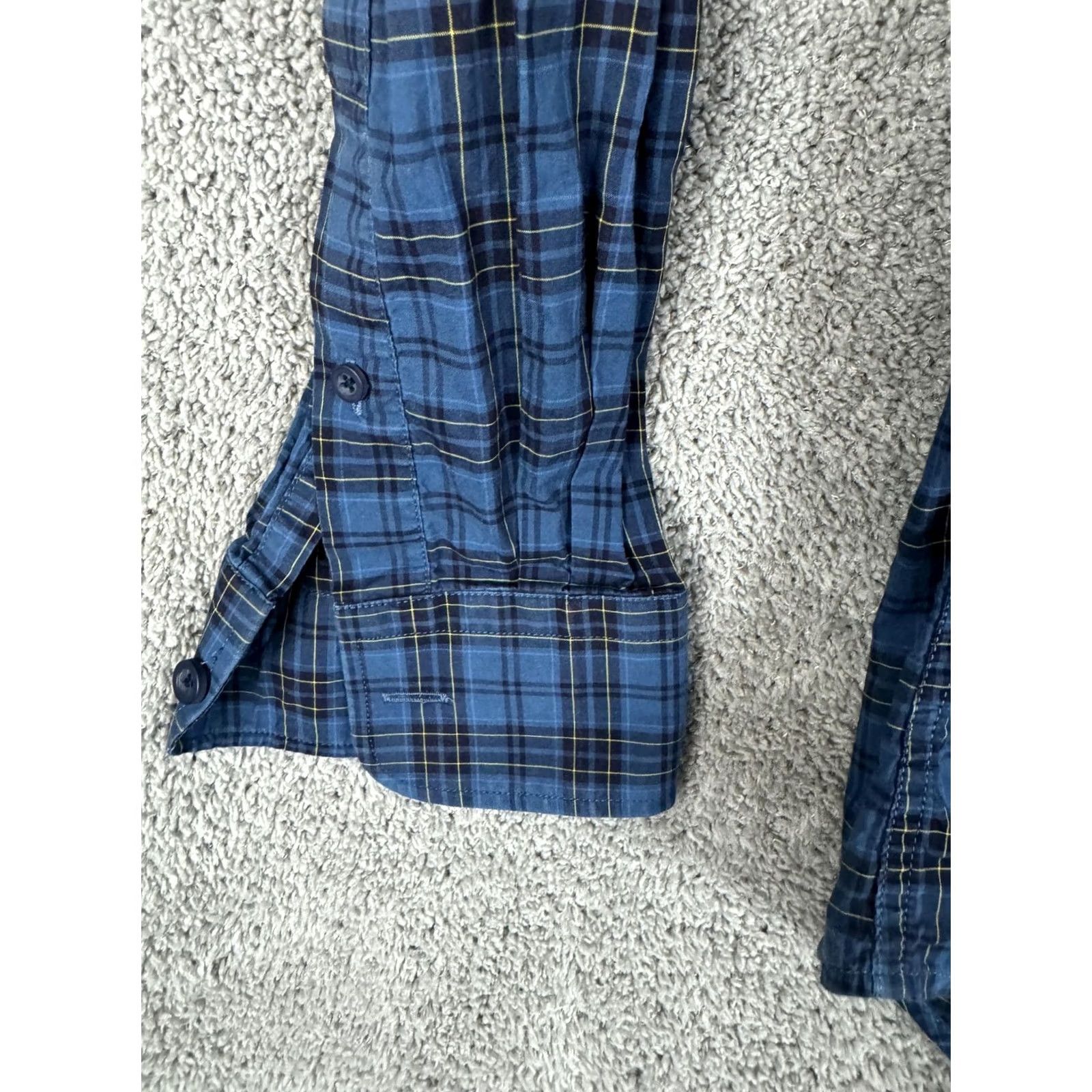 Vintage Hugh & Crye Shirt Mens M Long Sleeve Button Front Plaid Blue Cotton Shirt Size US M / EU 48-50 / 2 - 2 Thumbnail