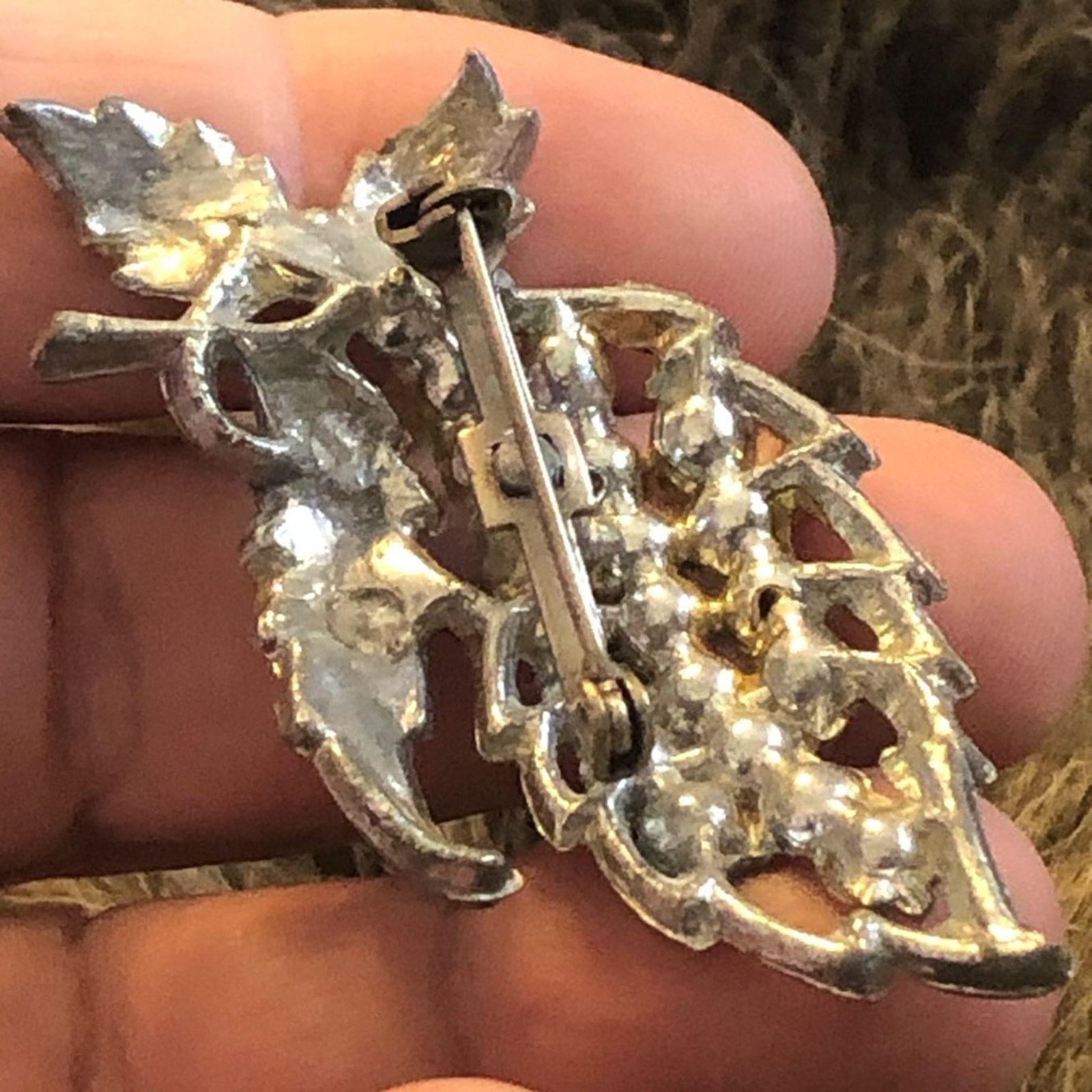 Vintage Vintage mid century rhinestone flower brooch Size ONE SIZE - 4 Thumbnail