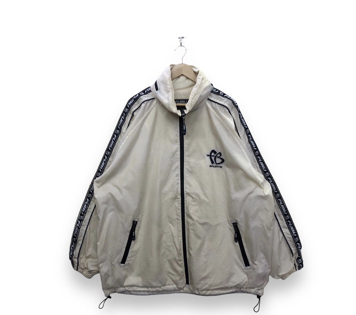 Fubu Vintage Fubu Hip Hop Spellout Embriodered Light Jacket Size US XXL / EU 58 / 5 - 2 Thumbnail