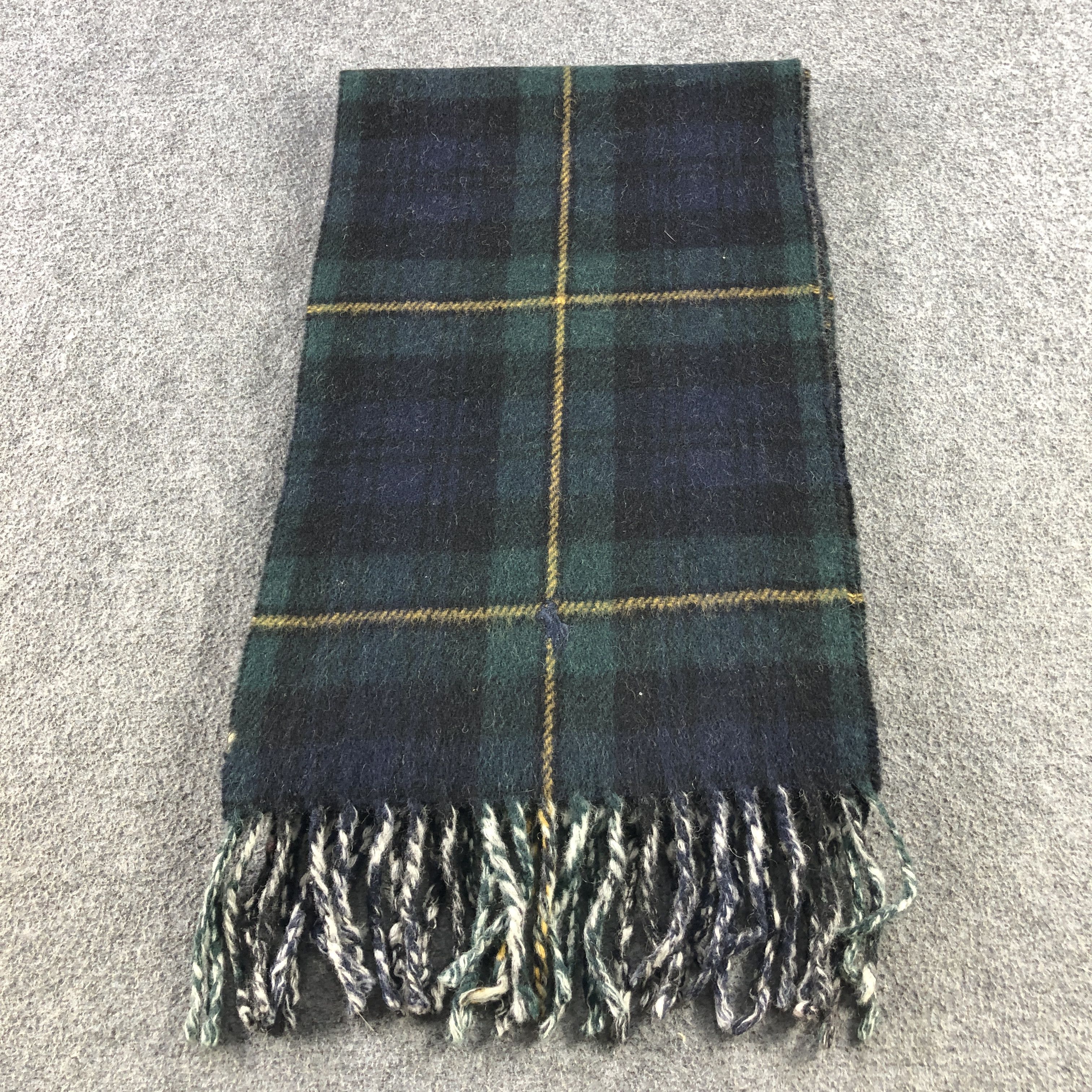 Polo Ralph Lauren Polo Ralph Lauren Tartan Wool Scarf Muffler V2930 Size ONE SIZE - 2 Thumbnail