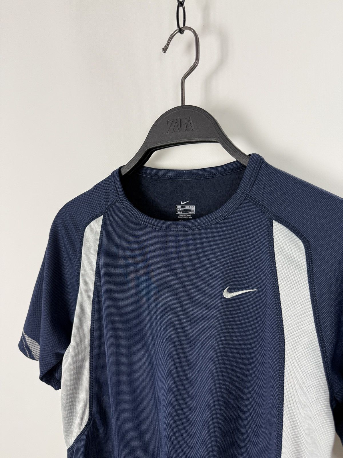 Nike 2000s Nike Dri-Fit Motion Paneled Tee like Tony Spackman Size US S / EU 44-46 / 1 - 2 Thumbnail