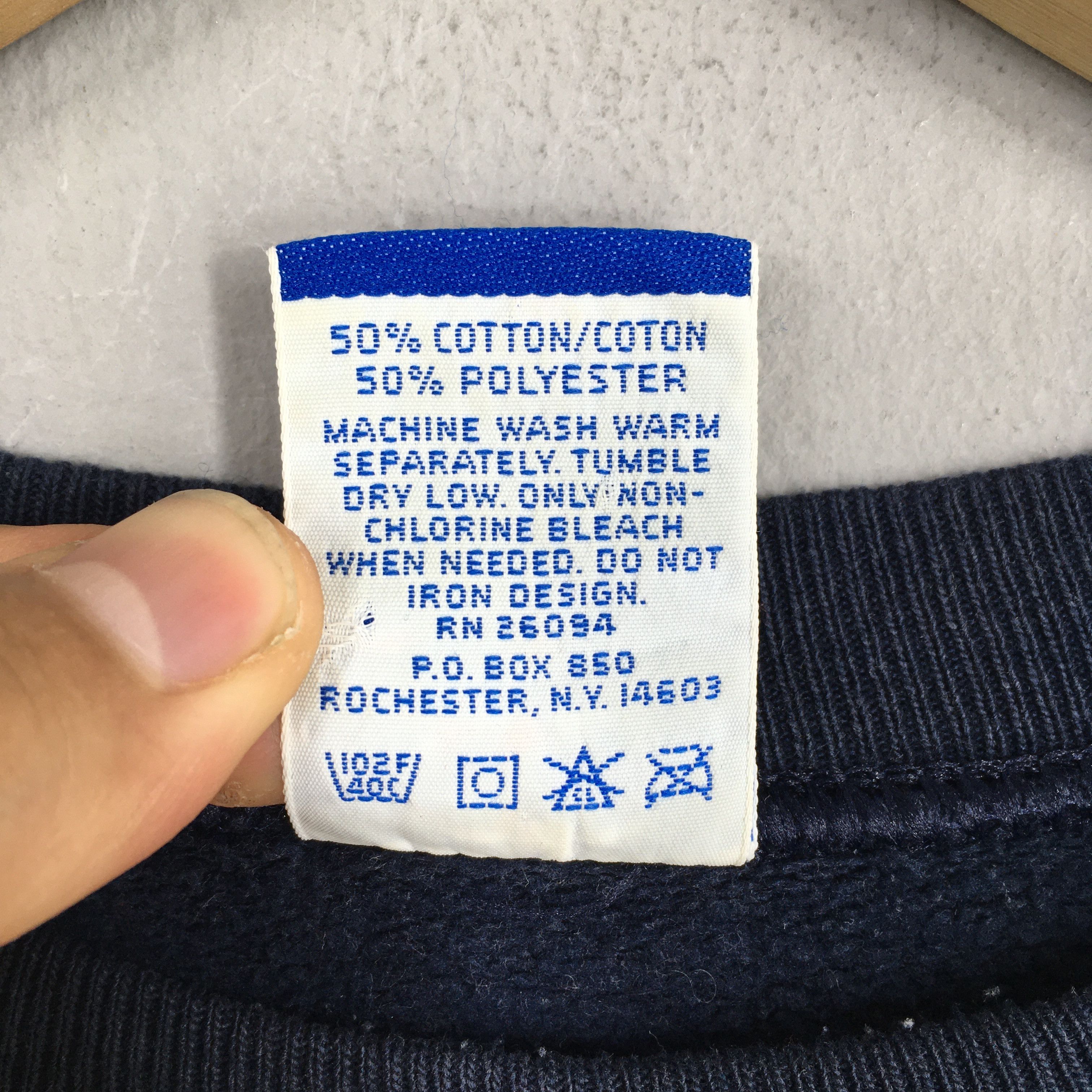 Champion Vintage Champion Script Logo Blue Sweatshirt Large Size US L / EU 52-54 / 3 - 5 Thumbnail