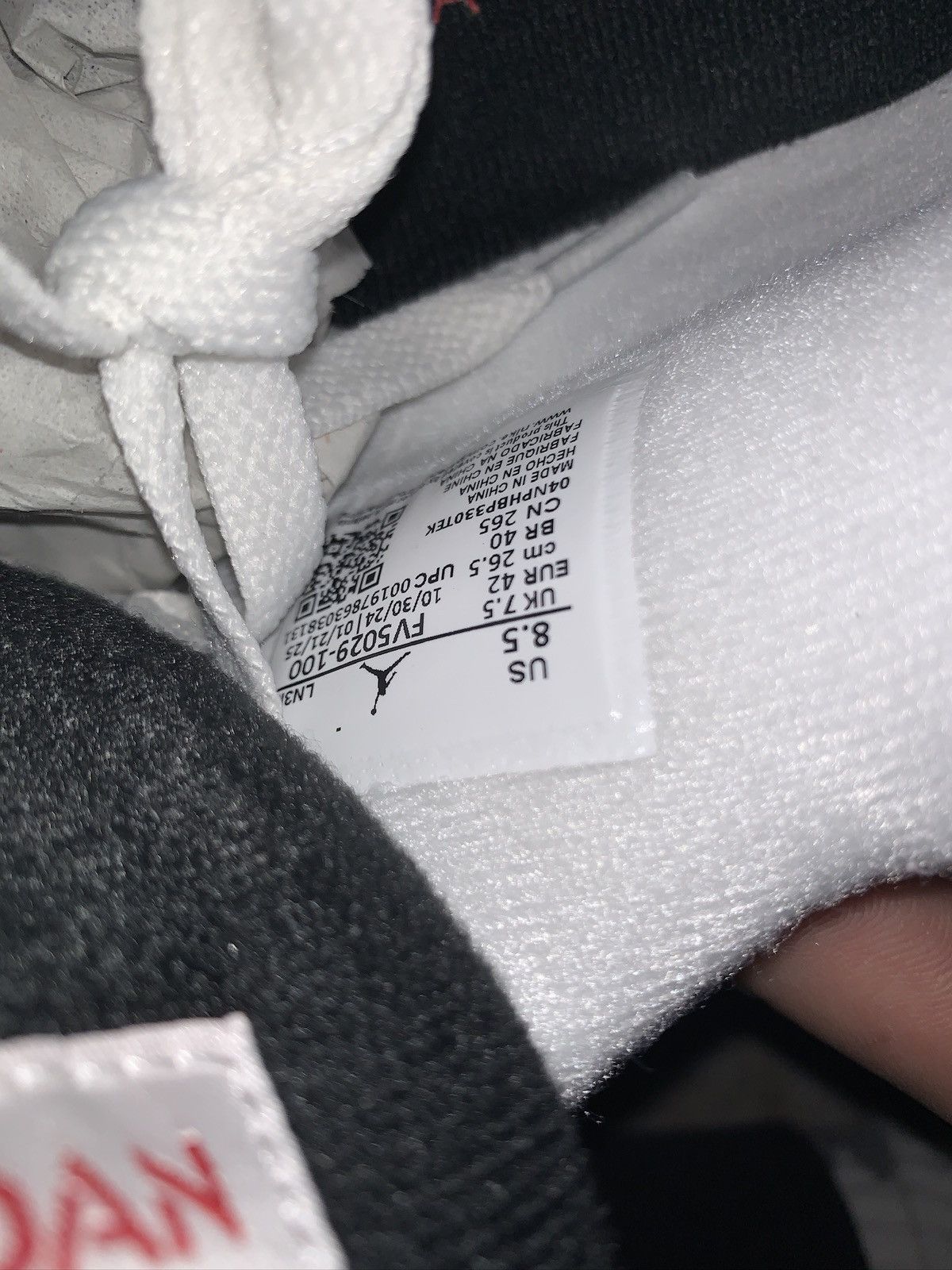 Jordan Brand Jordan 4 White Cement Size US 8.5 / EU 41-42 - 6 Thumbnail