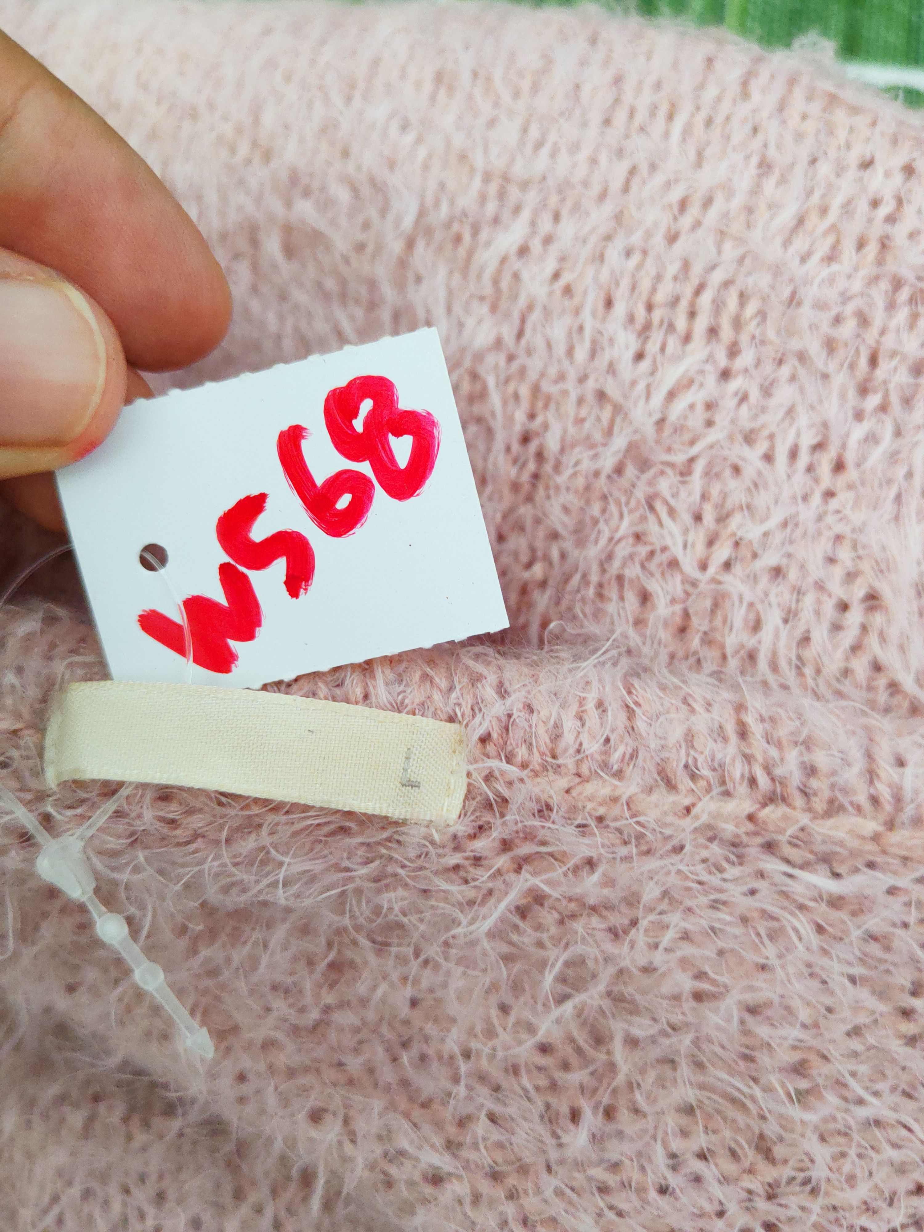 GU × Japanese Brand GU Pink Fur Mohair Knitwear Sweatshirts #W568 Size L / US 10 / IT 46 - 12 Thumbnail