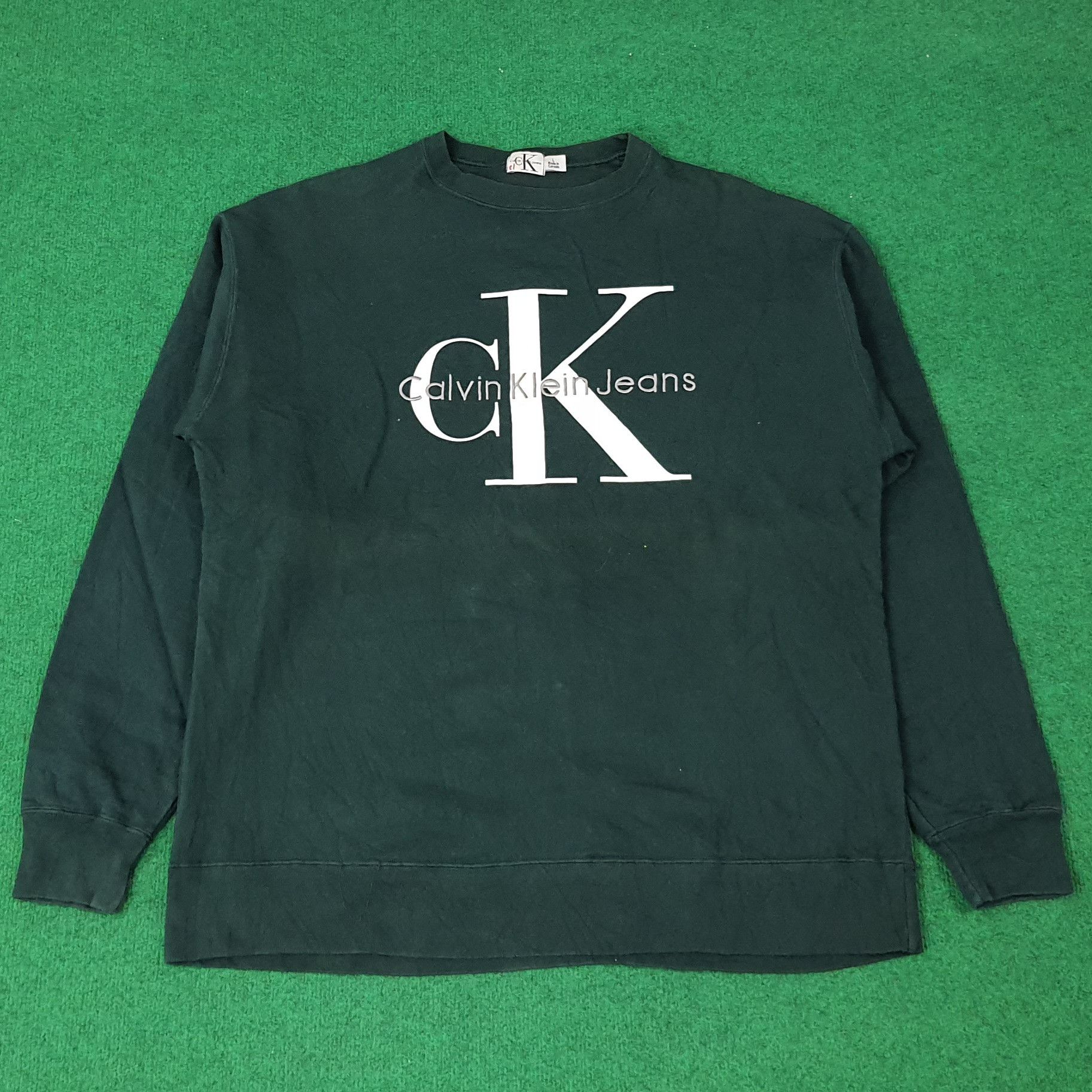 Calvin Klein Vintage Calvin Klein Embroidery Sweatshirt C263N4 Size US XL / EU 56 / 4 - 1 Thumbnail