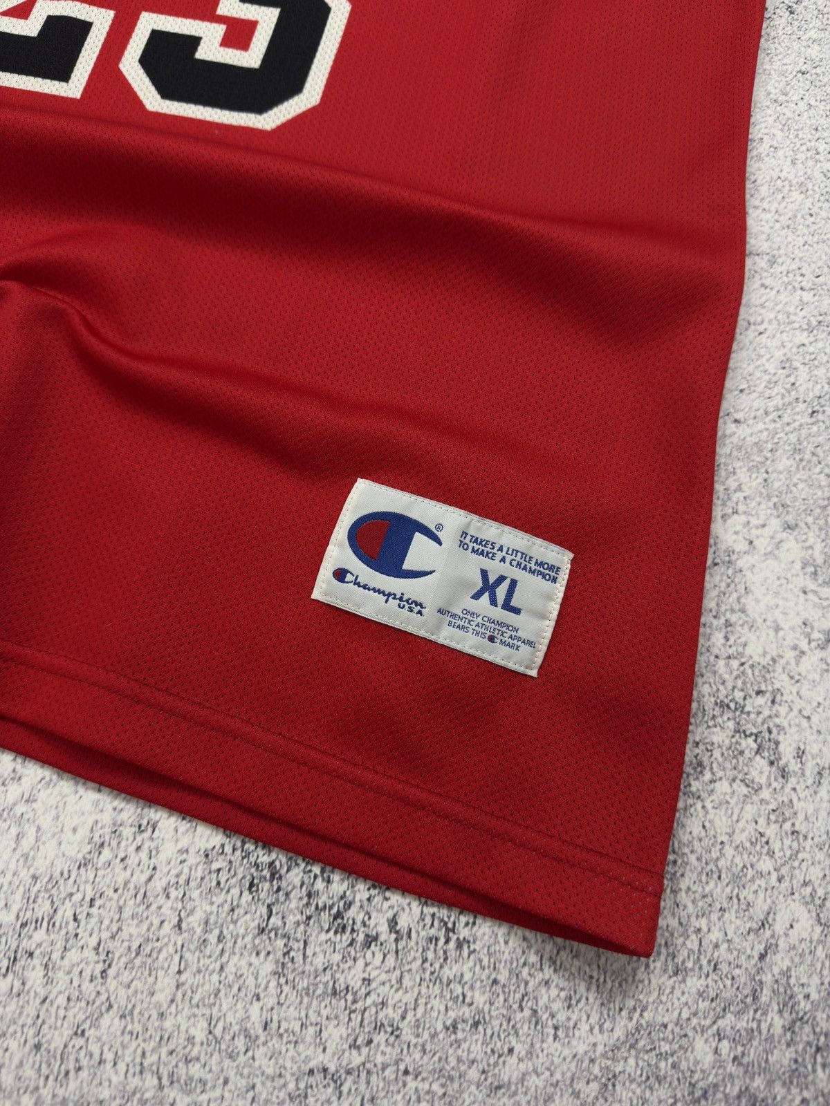 Champion × Vintage VINTAGE 90s CHAMPION JORDAN CHICAGO BULLS JERSEY TEE TSHIRT Size US XL / EU 56 / 4 - 7 Thumbnail