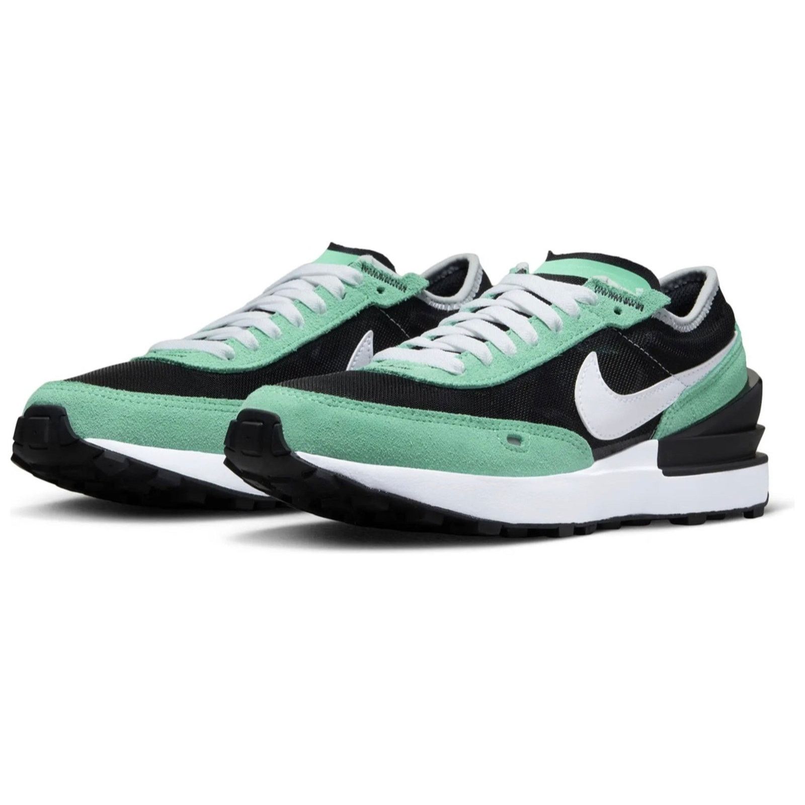 Nike Waffle One Sneaker- Size 7 Youth/ 8.5 Women’s