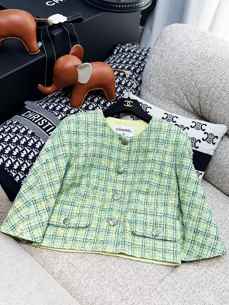 Chanel Chanel Green Knit Long Sleeve Jacket - dmc Size US XS / EU 42 / 0 - 1 Thumbnail