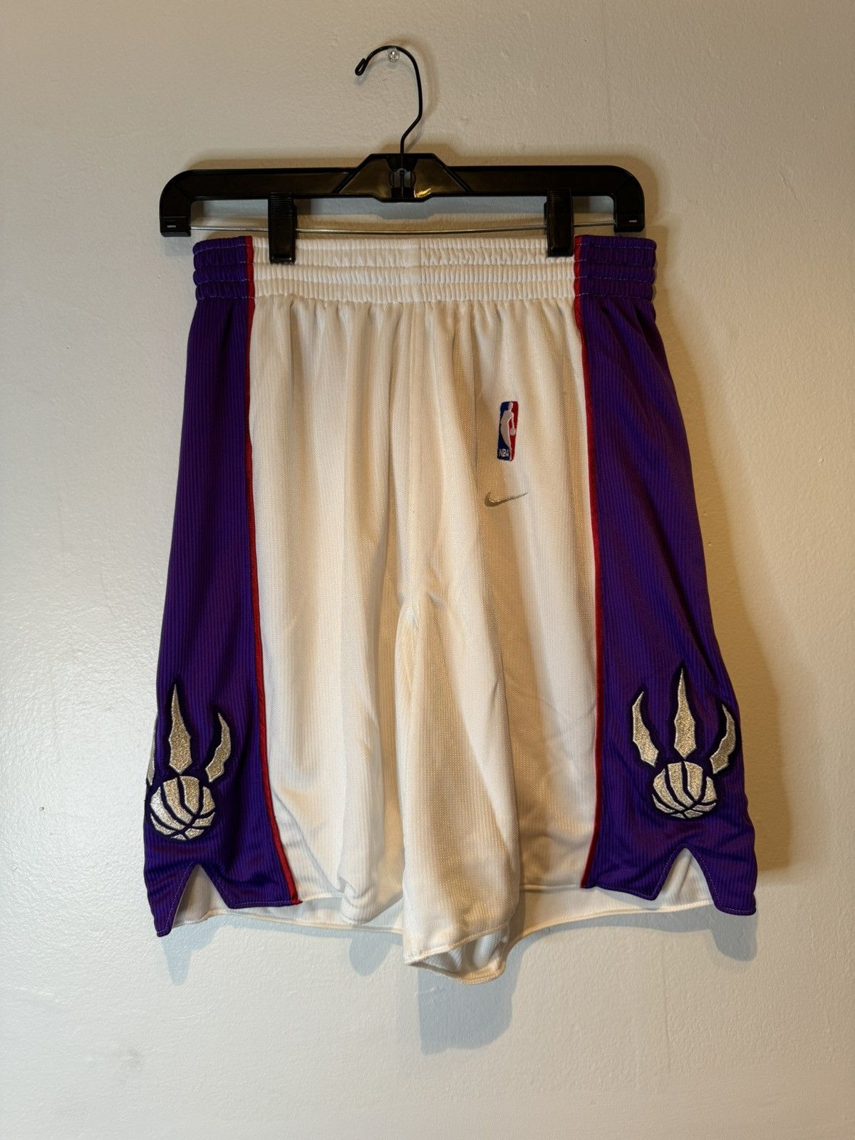 Nike Toronto Raptors Nike Shorts NBA Vince Carter Men 36 Size US 36 / EU 52 - 1 Thumbnail
