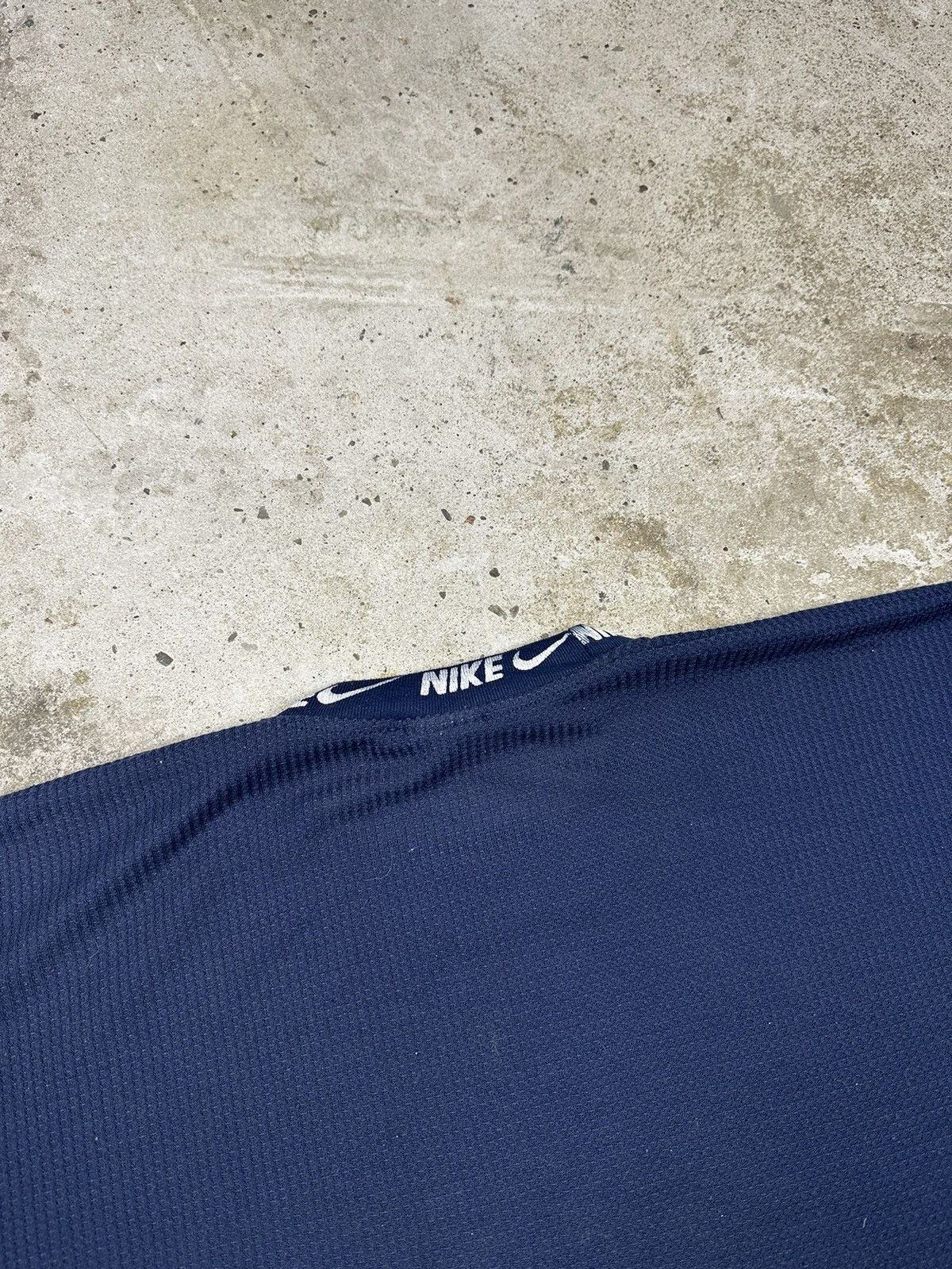 Nike ‼️ Rare Vintage Nike Swoosh Spell Out 90s Multi Navy Tee Size US L / EU 52-54 / 3 - 14 Thumbnail