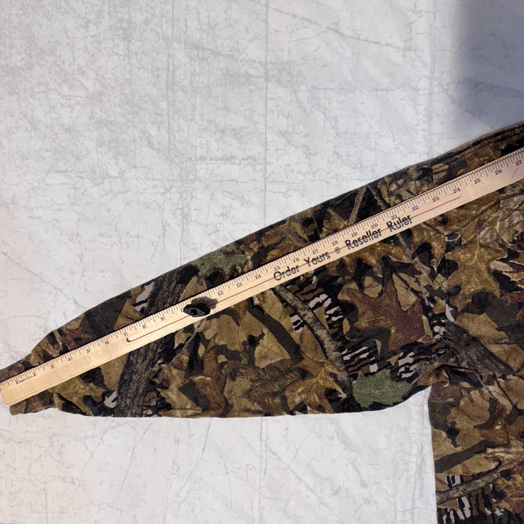 Jerzees VINTAGE Jerzees Outdoor Mossy Oak Camo Long Sleeve Tshirt 2XL Men's Camouflage Logo T-Shirt Size US XXL / EU 58 / 5 - 6 Thumbnail