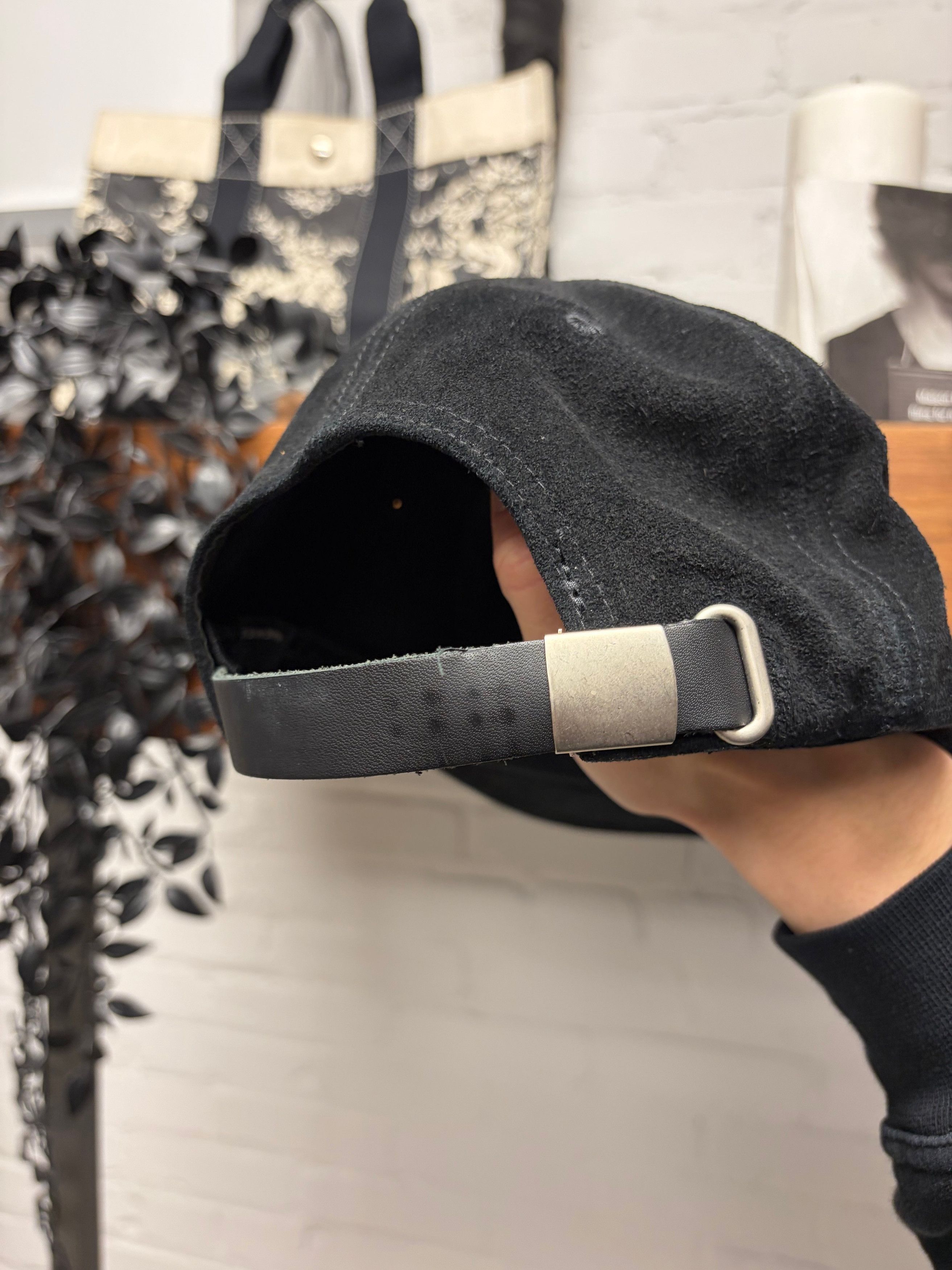 Enfants Riches Deprimes SS2022 Enfants Riches Deprimes ‘Records’ Black Suede Five Panel Hat Size ONE SIZE - 4 Thumbnail