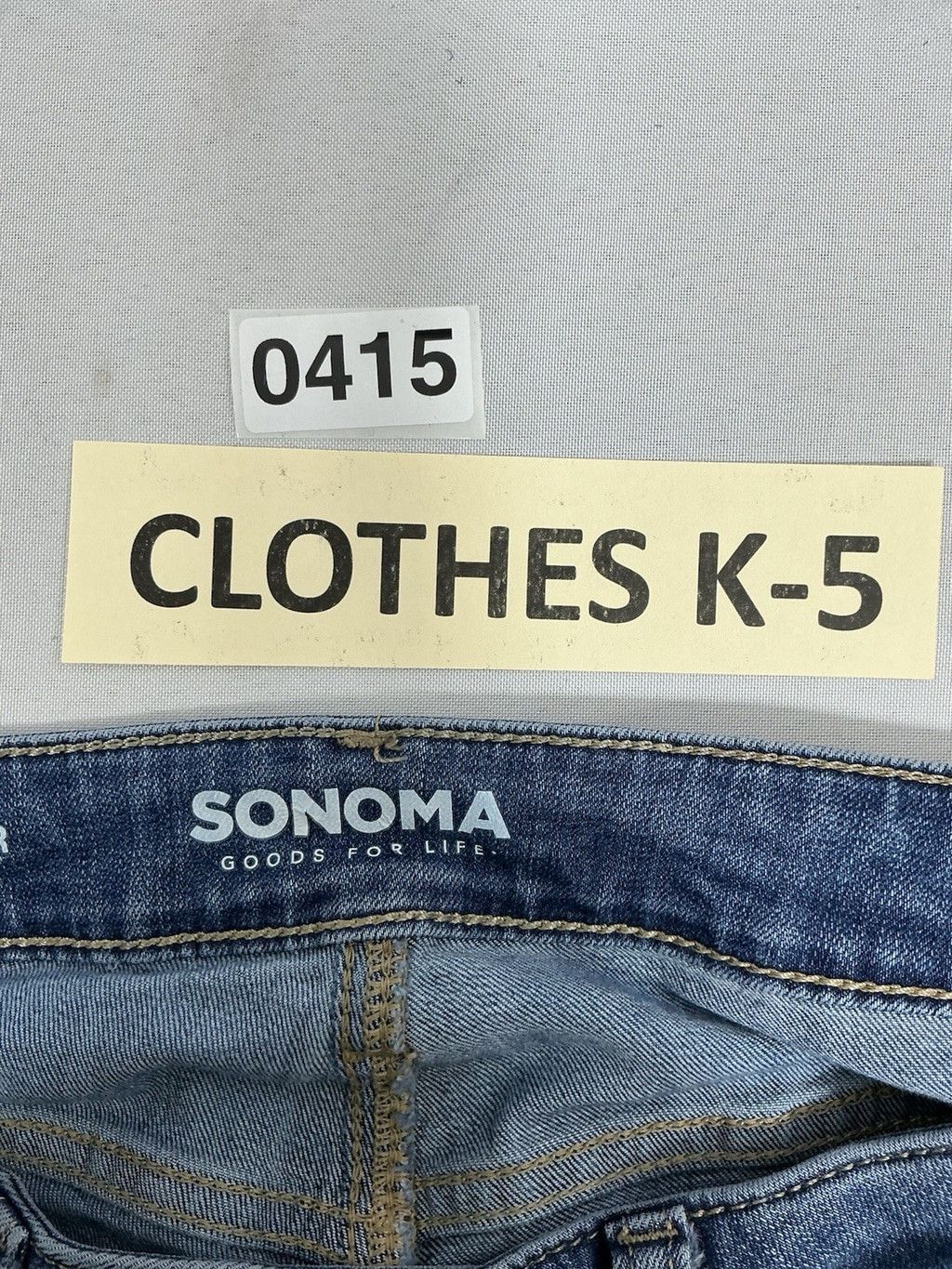 Sonoma Woman's Sonoma Straight Blue Jeans Size 8 R Size 30" / US 8 / IT 44 - 3 Thumbnail