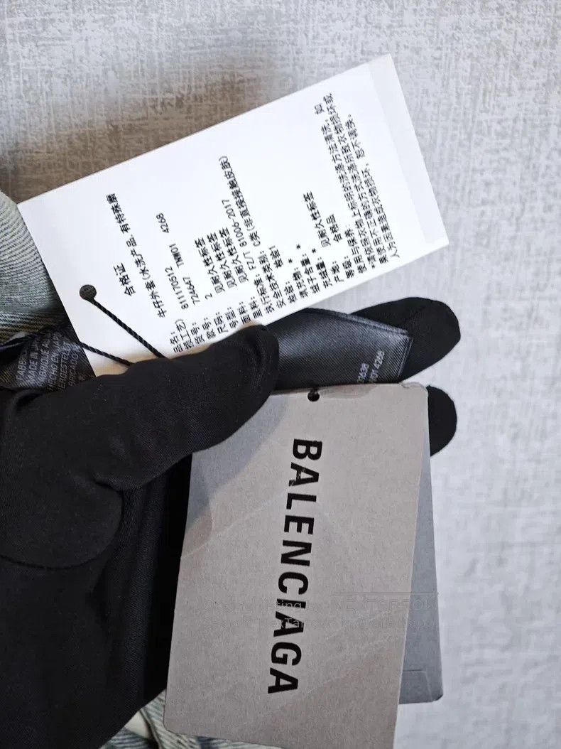 Balenciaga Balenciaga Denim Jacket Size US M / EU 48-50 / 2 - 7 Thumbnail