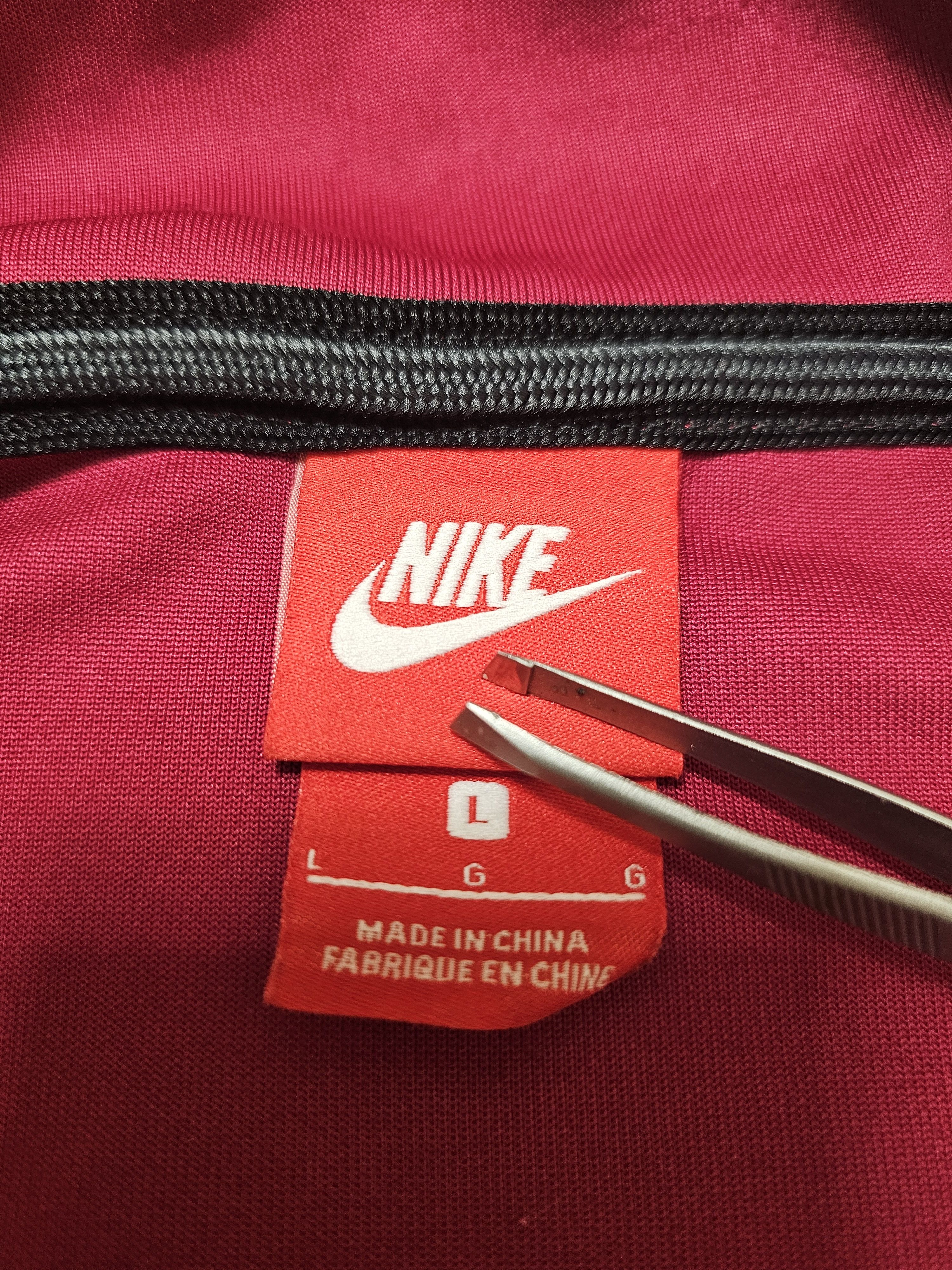 Nike BARCELONA 2016 2017 TRAINING FOOTBALL JACKET SOCCER JACKET Size US L / EU 52-54 / 3 - 8 Thumbnail