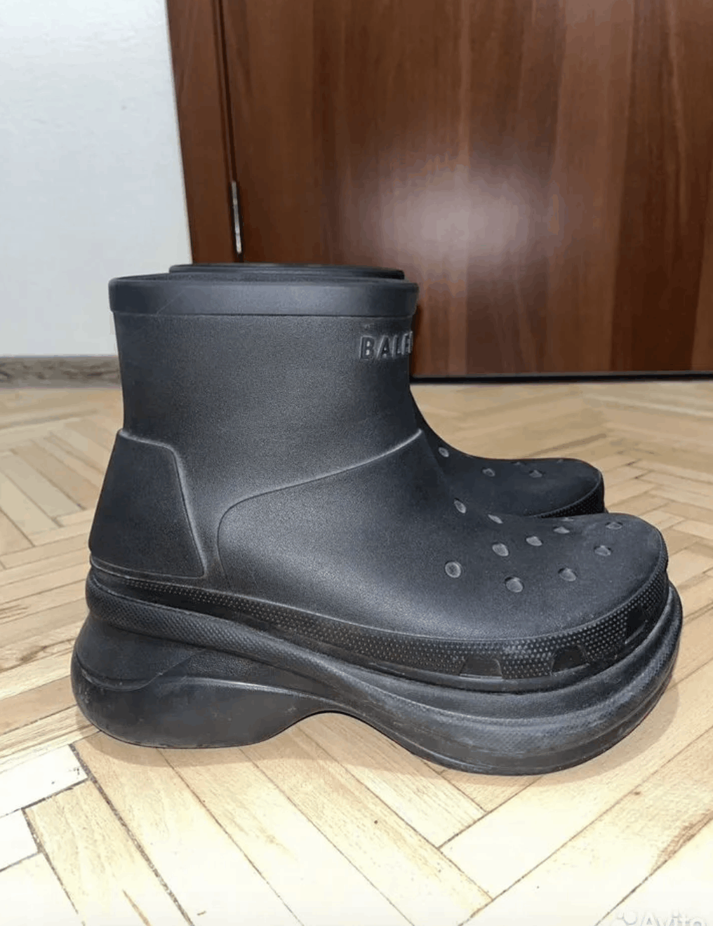 Balenciaga × Crocs Balenciaga x Crocs Men's Black Clog Boots Size US 9.5 / EU 42-43 - 6 Thumbnail