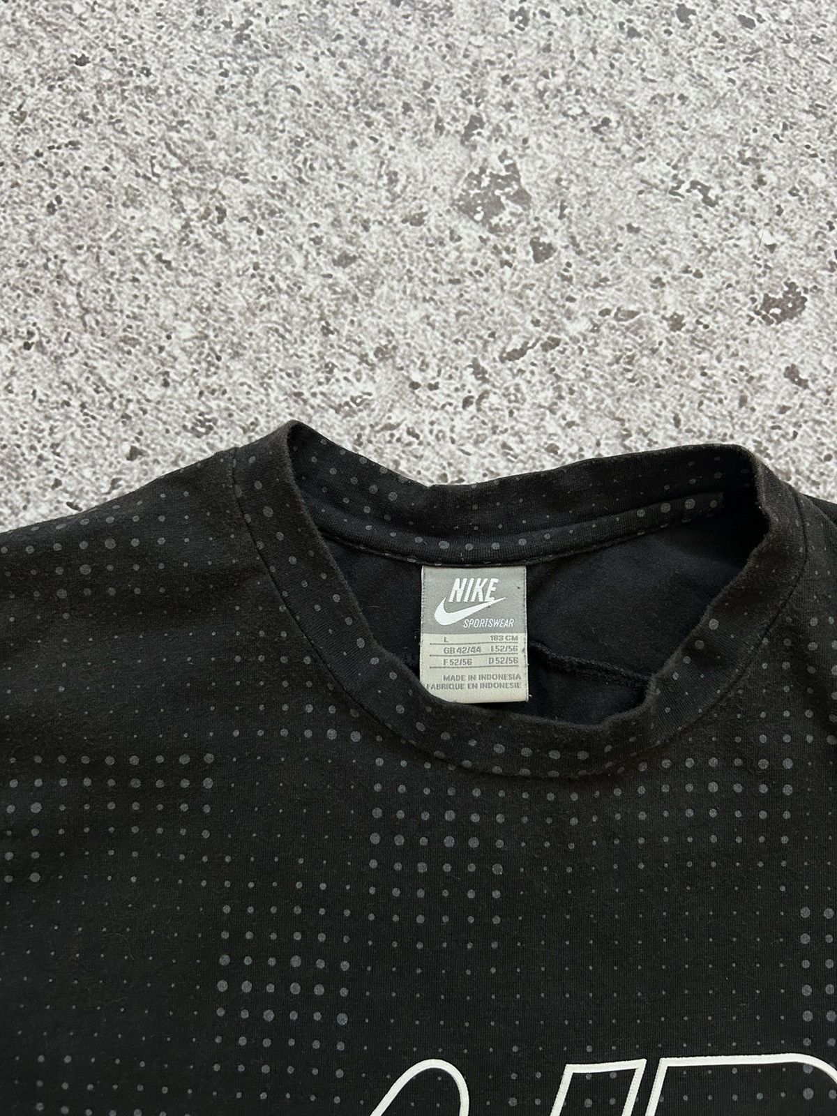 Nike × Vintage 🇺🇸 Vintage 90s Nike Air Athlets T-shirt Made In USA Y2K Hype Size US L / EU 52-54 / 3 - 11 Thumbnail