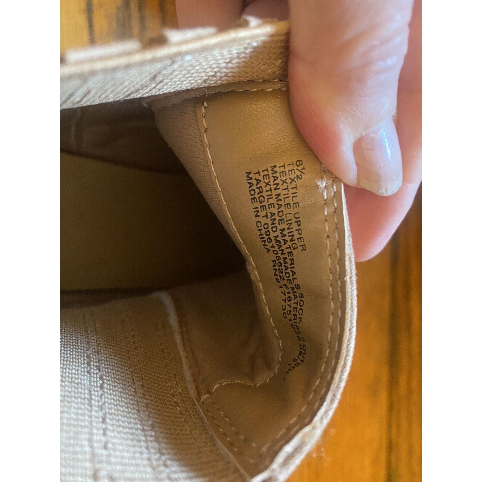 Other NWT Universal Thread Boots Memory Foam Women’s 6.5M $35 Size US 6.5 / IT 36.5 - 6 Thumbnail