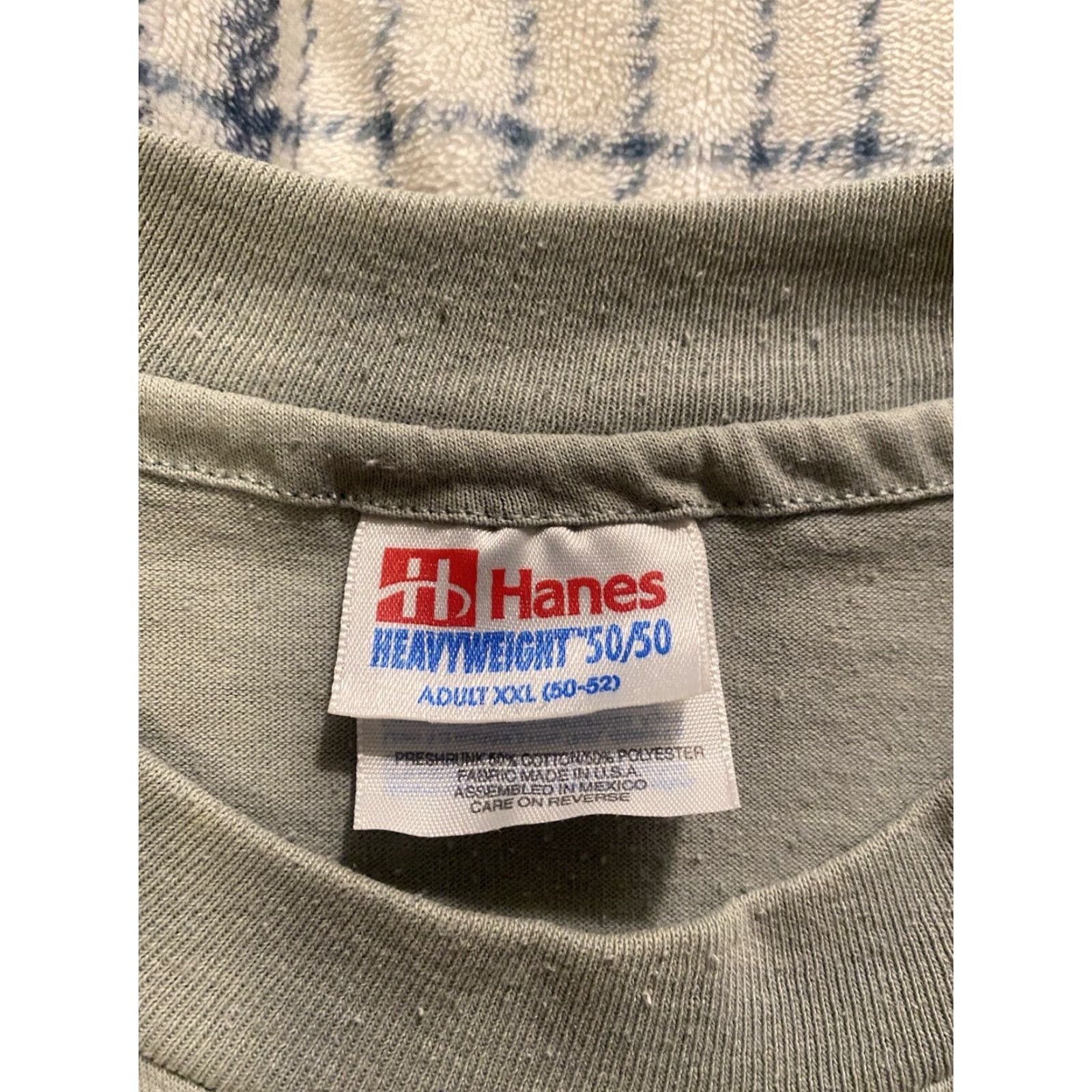 Hanes VINTAGE Hanes T-Shirt Isaiah 40:31 Eagles Green 2XL Mens Crew Neck Short Sleeve Graphic Print 90s Religion USA Cotton Single Stitch Jesus Tee Size US XXL / EU 58 / 5 - 4 Thumbnail