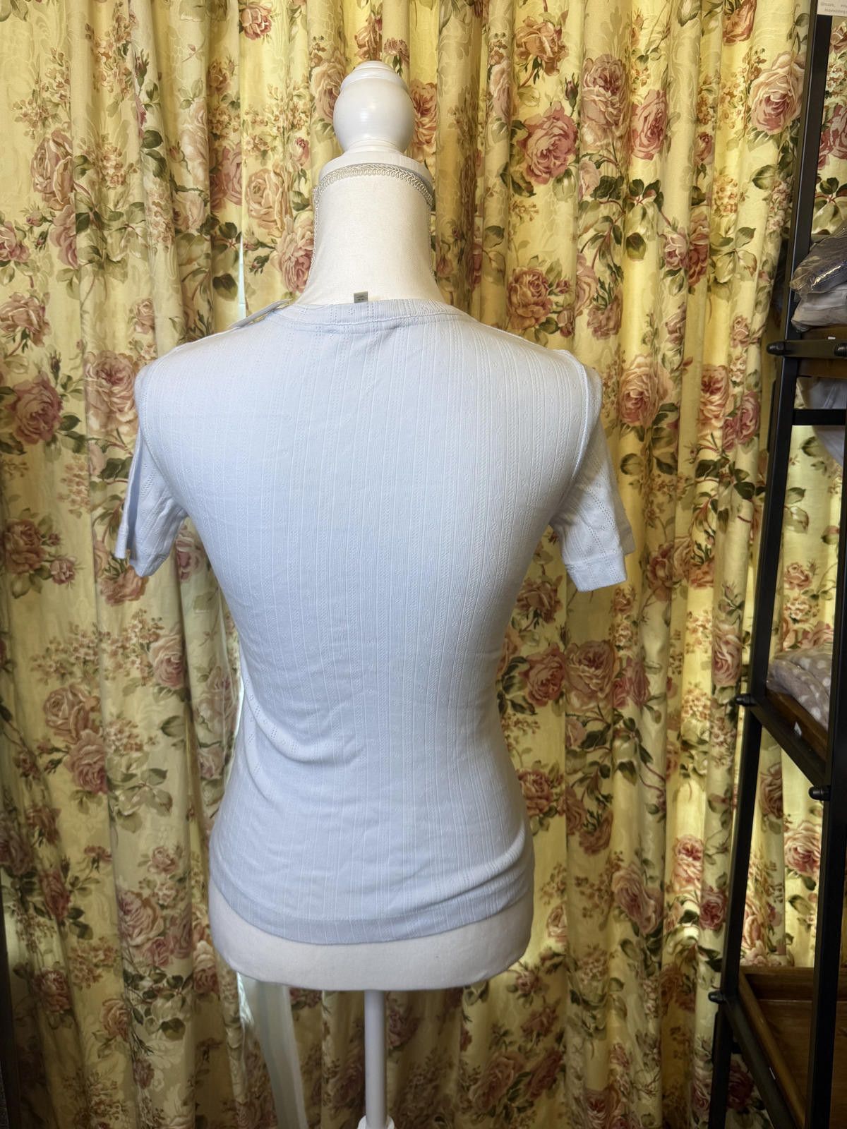 Madewell NWT! Madewell Light Blue Ribbed V-Neck Fitted Top Women's XS Size XS / US 0-2 / IT 36-38 - 4 Thumbnail