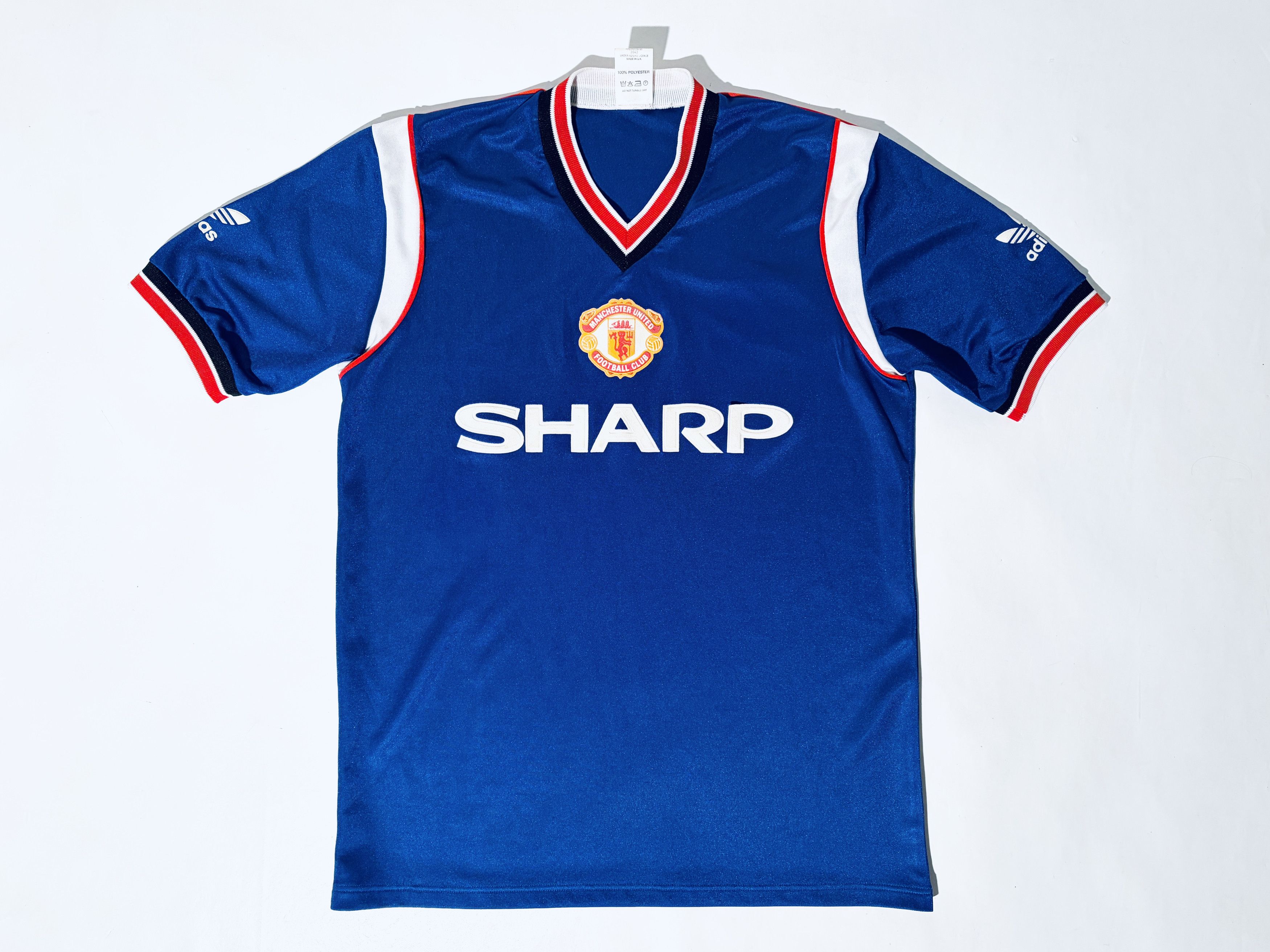 Adidas Manchester United 3rd Jersey 1984 1986 Size US M / EU 48-50 / 2 - 4 Thumbnail