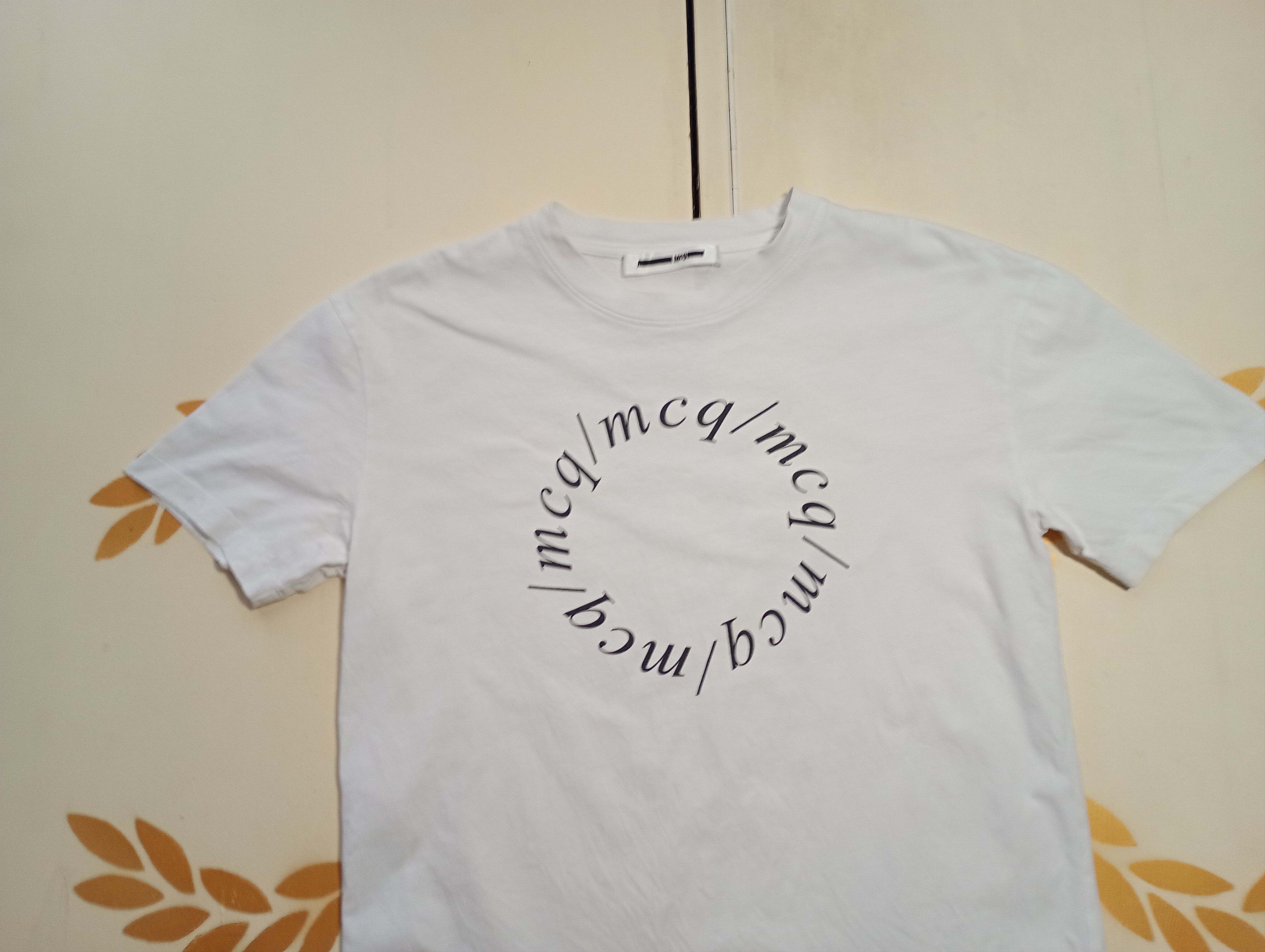 MCQ MCQ "A State of Mind" T-Shirt Size US M / EU 48-50 / 2 - 4 Thumbnail