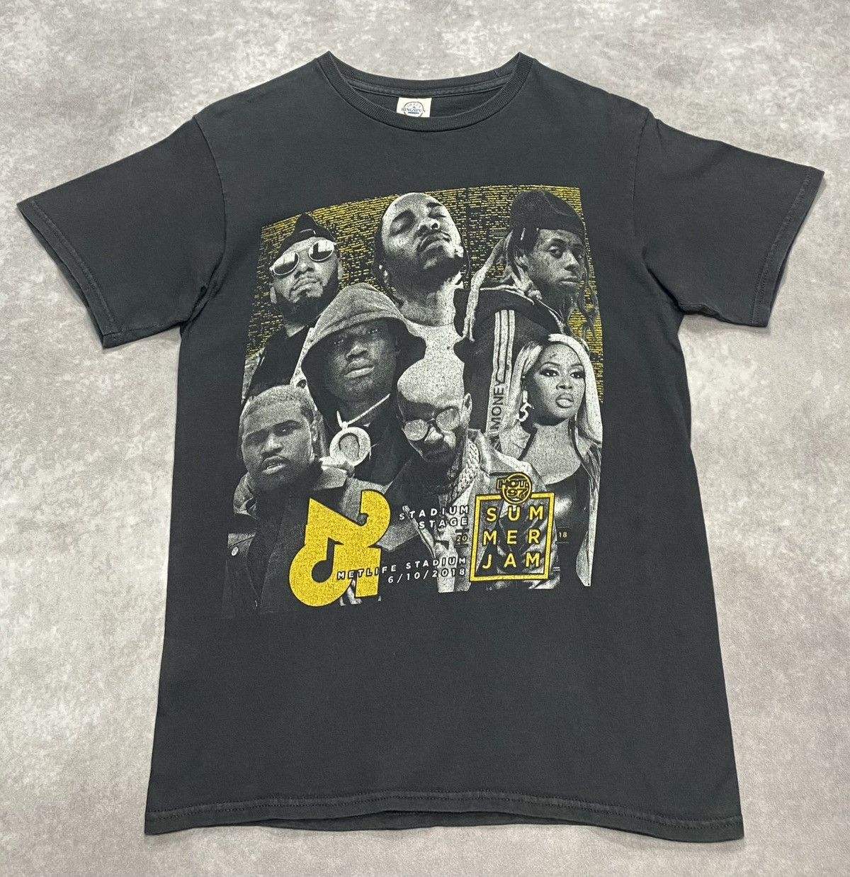 Vintage Hot Summer Jam 2018 Graphic Tee Size US M / EU 48-50 / 2 - 2 Thumbnail