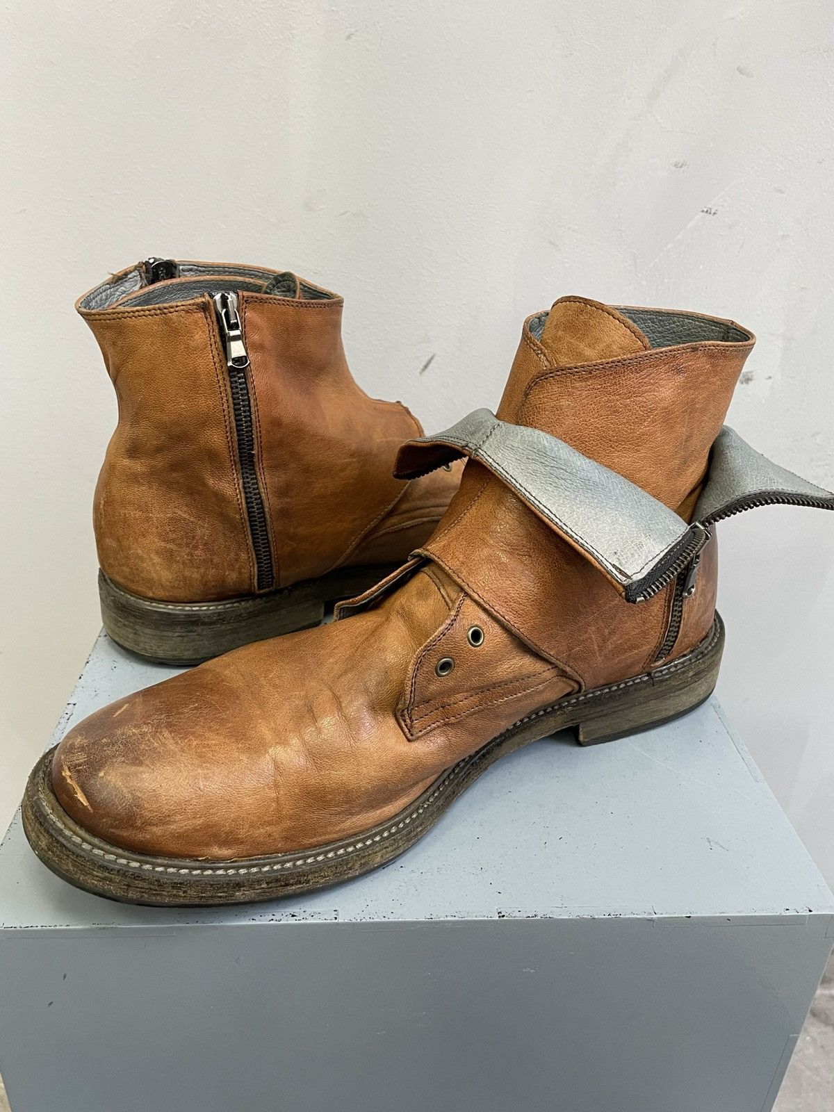 Hedi Slimane Hedi slimane brown boots avant garde retro style Size US 11 / EU 44 - 6 Thumbnail