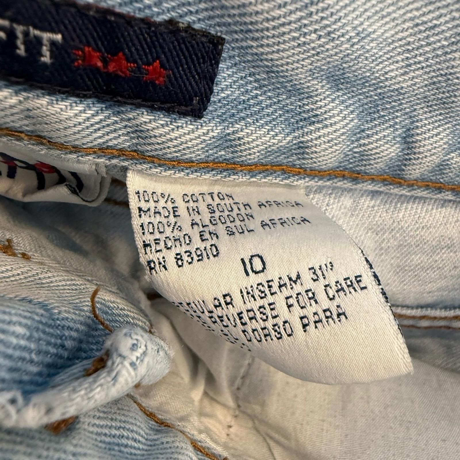 Bill Blass Bill Blass distressed hombre faded cotton jean shorts SZ 10 Size 32" / US 10 / IT 46 - 7 Thumbnail