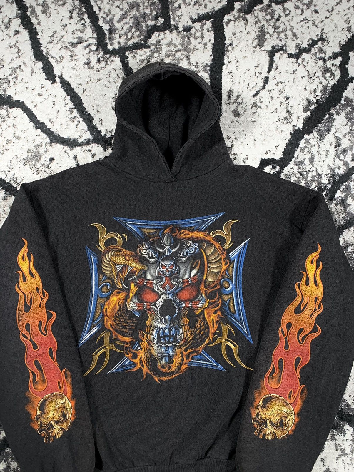 Vintage 🔥Vintage Skulls Fire Hoodie Sweatshirt Snake Rock Style🔥 Size US XL / EU 56 / 4 - 2 Thumbnail
