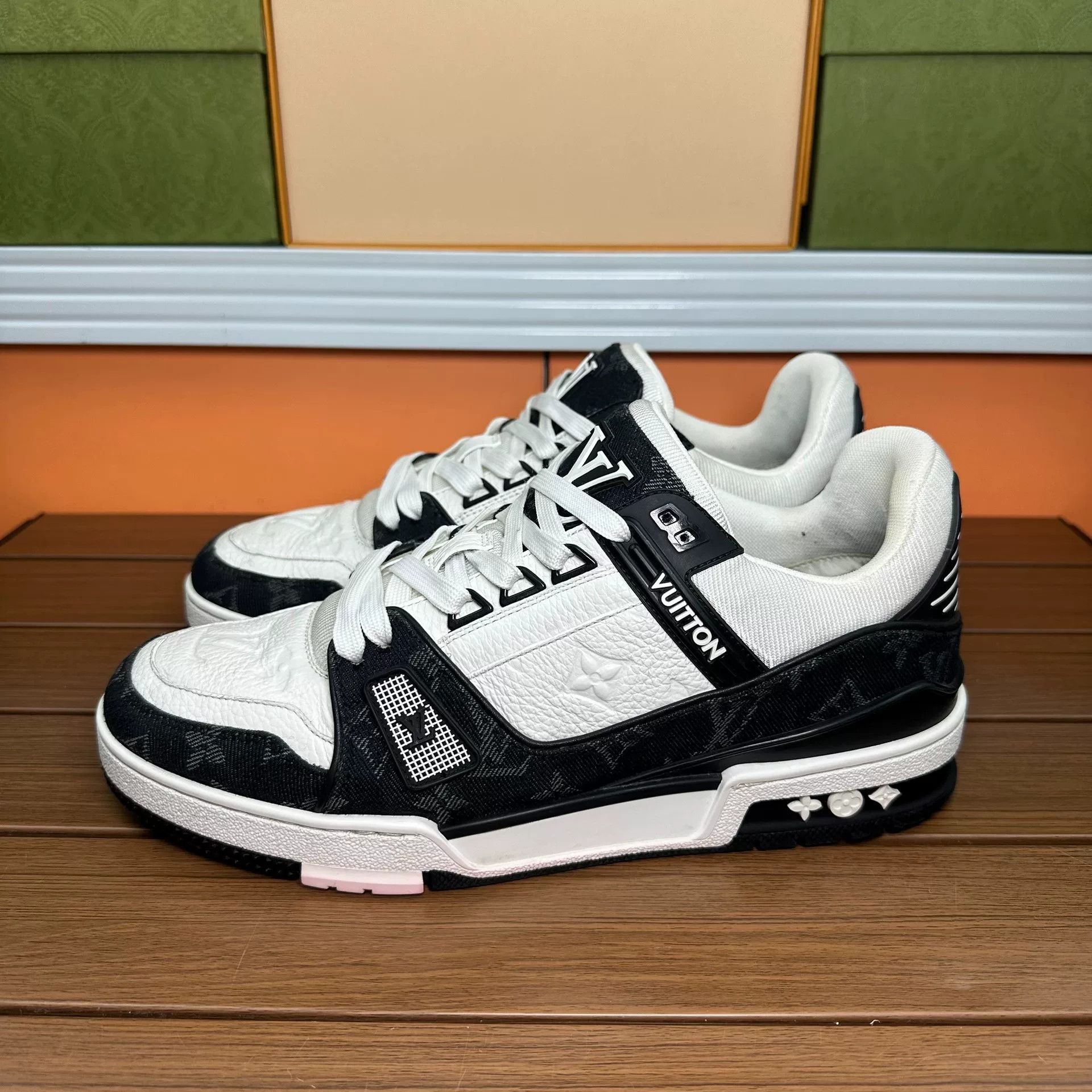 Louis Vuitton Louis Vuitton Training Denim Black Lowtop Sneakers 8 Men Size US 8 / EU 41 - 1 Thumbnail