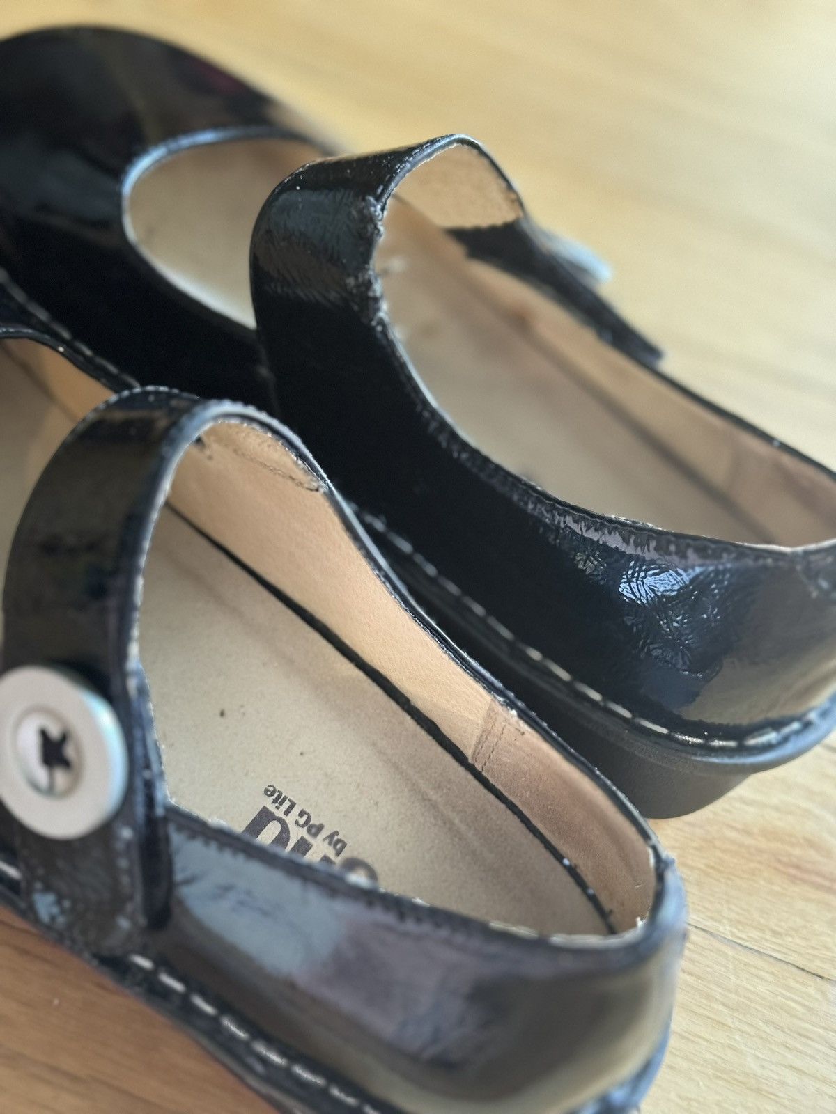 Other Womens Alegria Black Paloma Leather Mary Jane Shoes US 9 Size US 9 / IT 39 - 7 Thumbnail