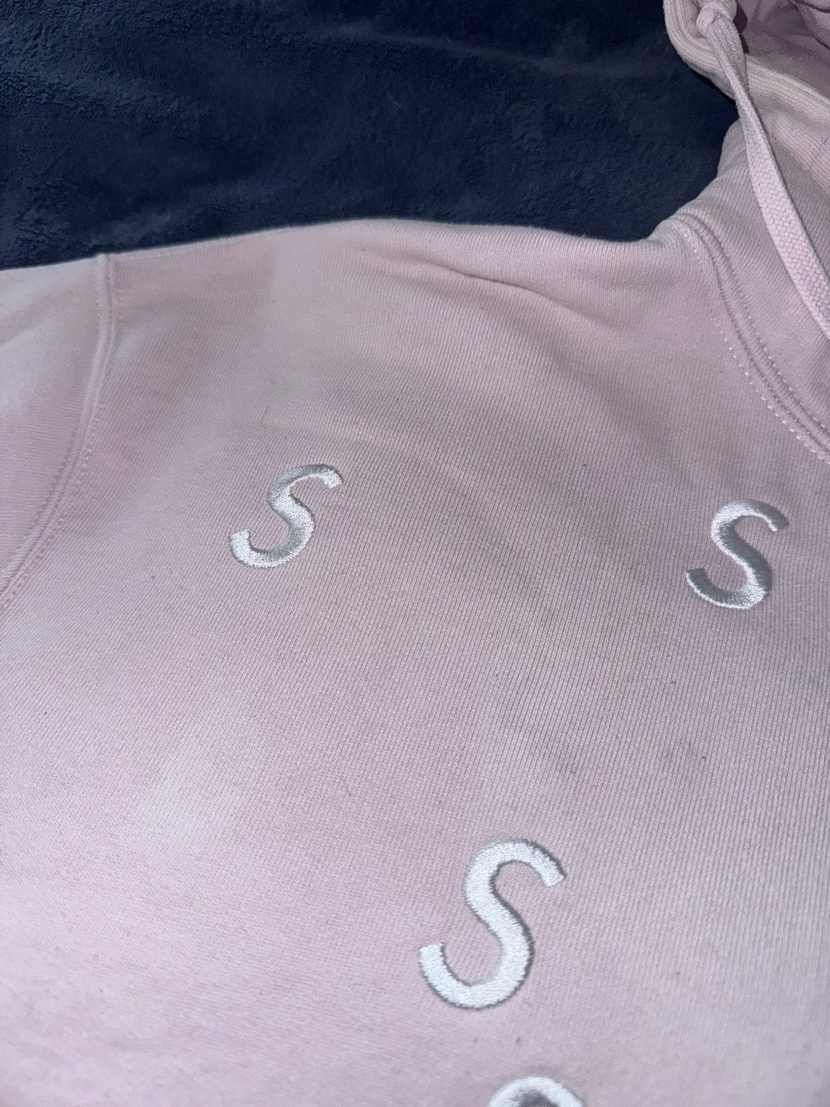 Supreme Supreme Embroidered S Hooded Sweatshirt Size US L / EU 52-54 / 3 - 5 Thumbnail