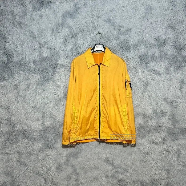 Stone Island Stone Island Pleated Nylon Jacket Windbreaker Yellow XL Size US XL / EU 56 / 4 - 1 Thumbnail