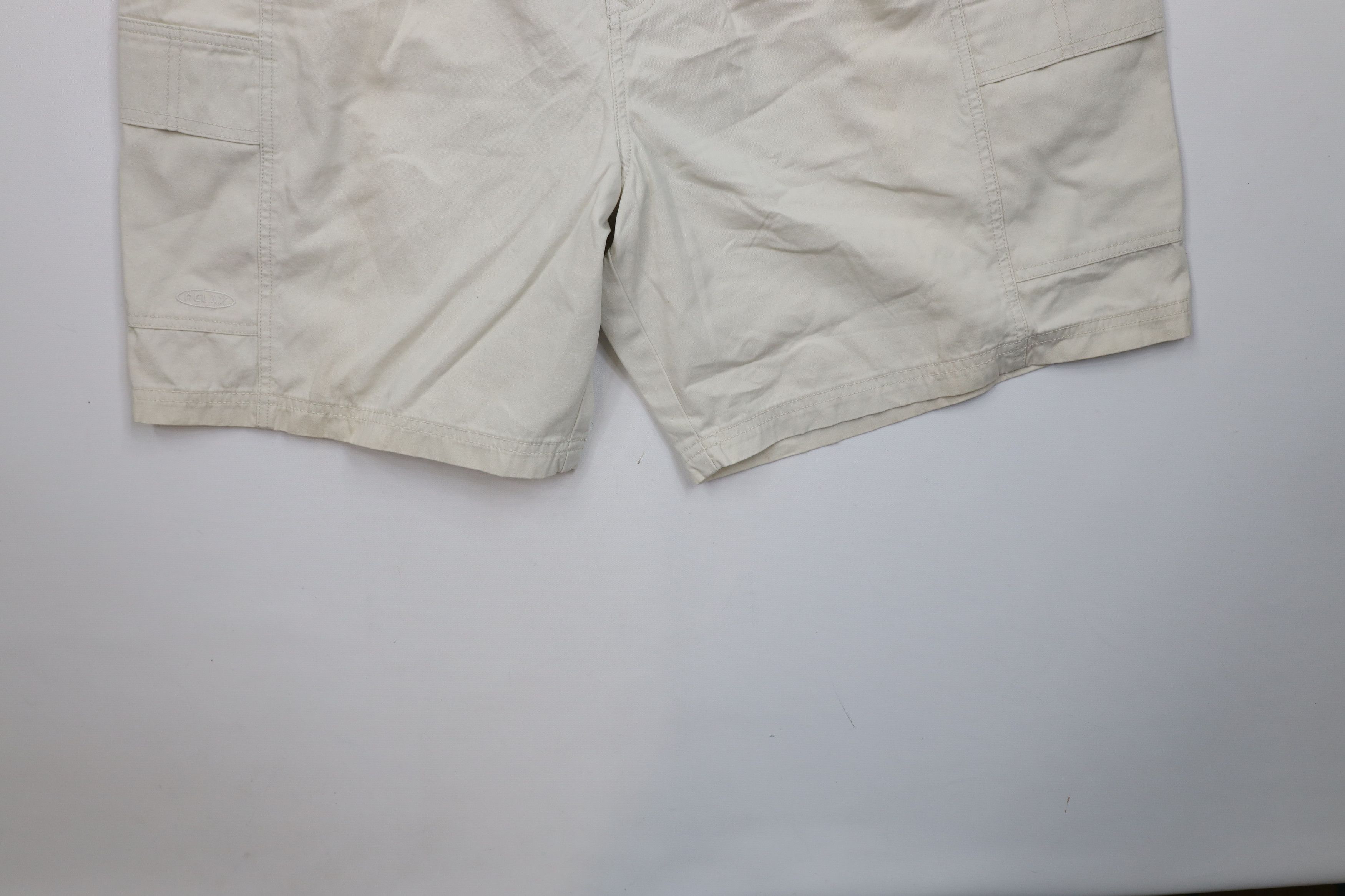Tommy Bahama Deadstock Vintage 90s Tommy Bahama Knee Cargo Shorts Beige Size US 40 / EU 56 - 4 Thumbnail