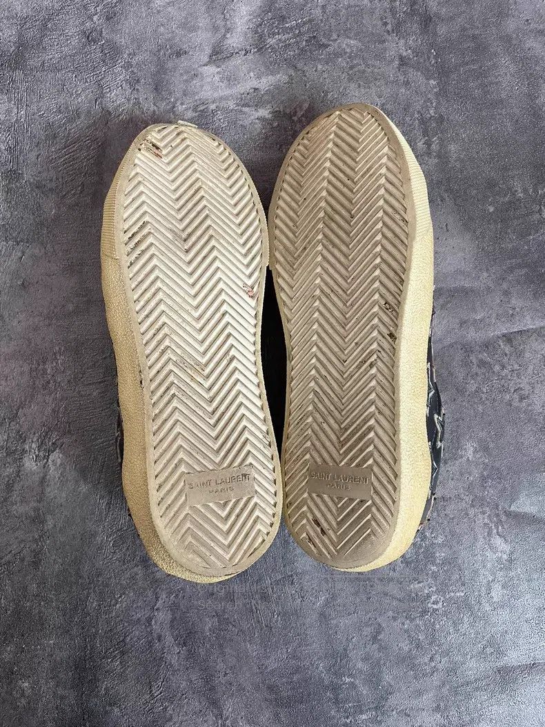 Saint Laurent Paris Saint Laurent Paris Black Warrior Star Low-top Sneakers Size US 5.5 / EU 38 - 7 Thumbnail
