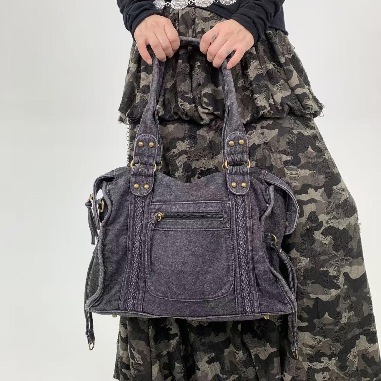 Leather Black Braided Leather Shoulder Bag, Large Handbag Size ONE SIZE - 8 Thumbnail