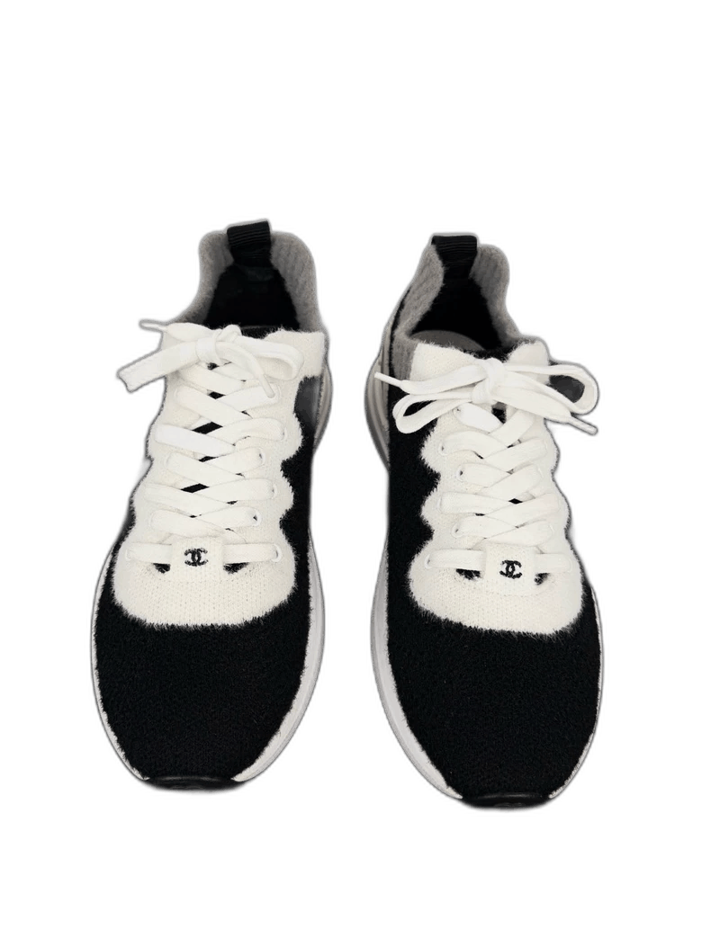 Chanel Chanel Sneakers Size 38.5 Black and White Size US 7.5 / EU 40-41 - 1 Thumbnail